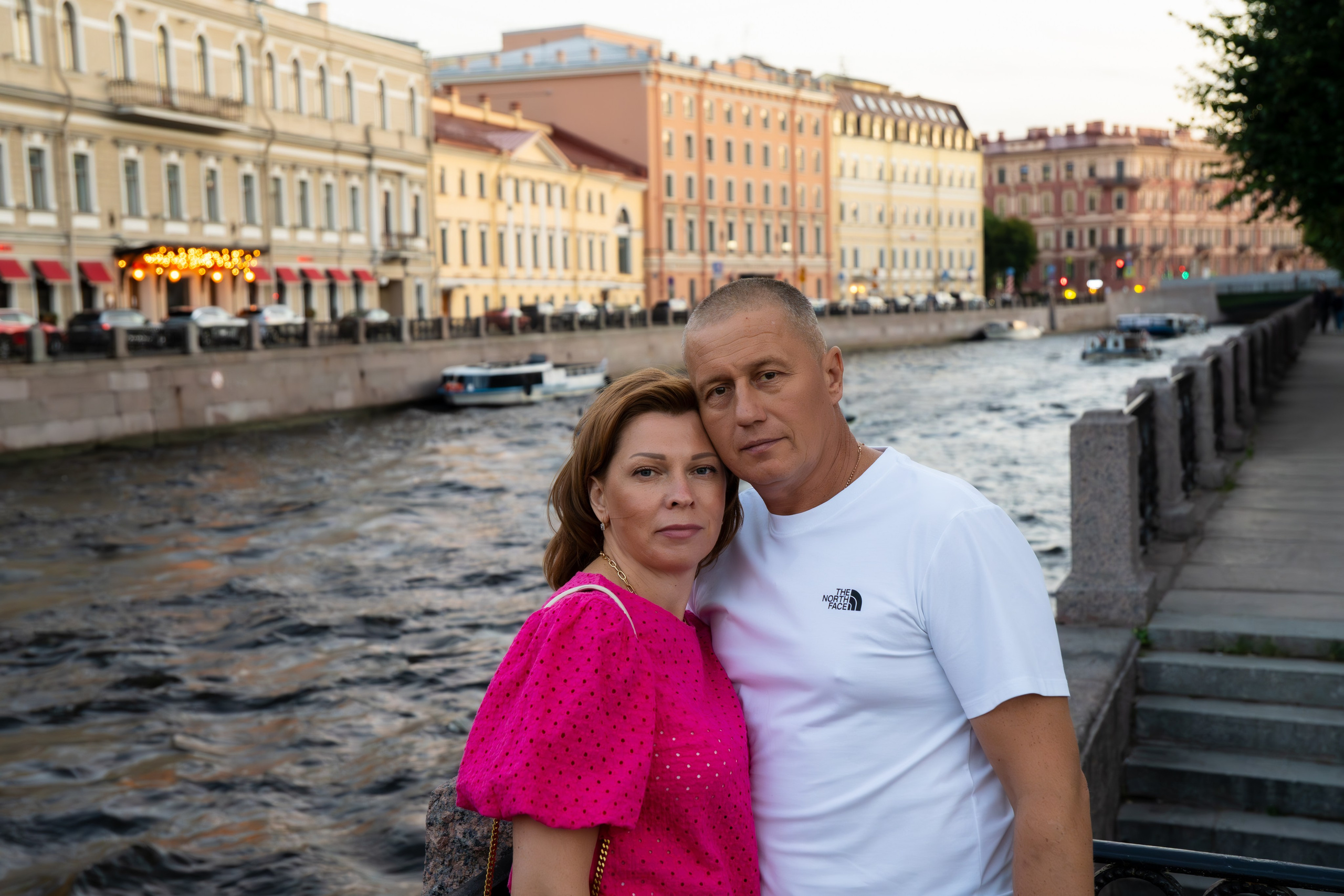 Фотопрогулка от Петропавловки. Услуги фотографа | Санкт-Петербург