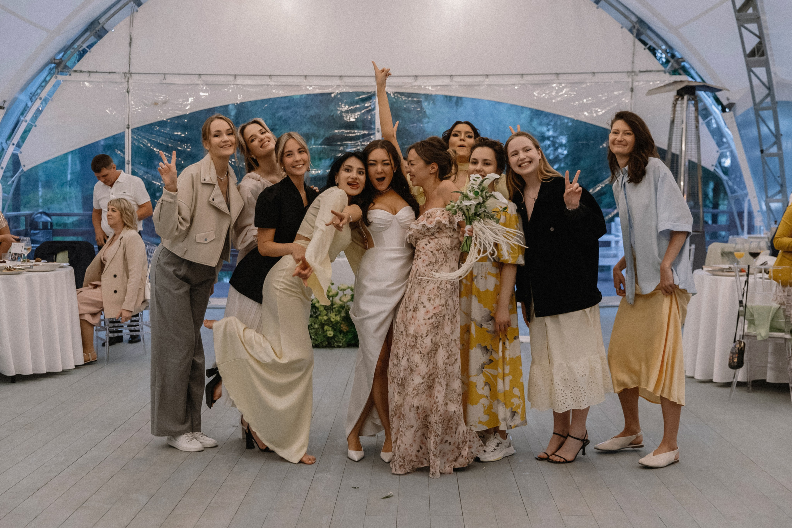 Карина + Дима: банкет. Николь — ваш любимый фотограф в Санкт-Петербурге