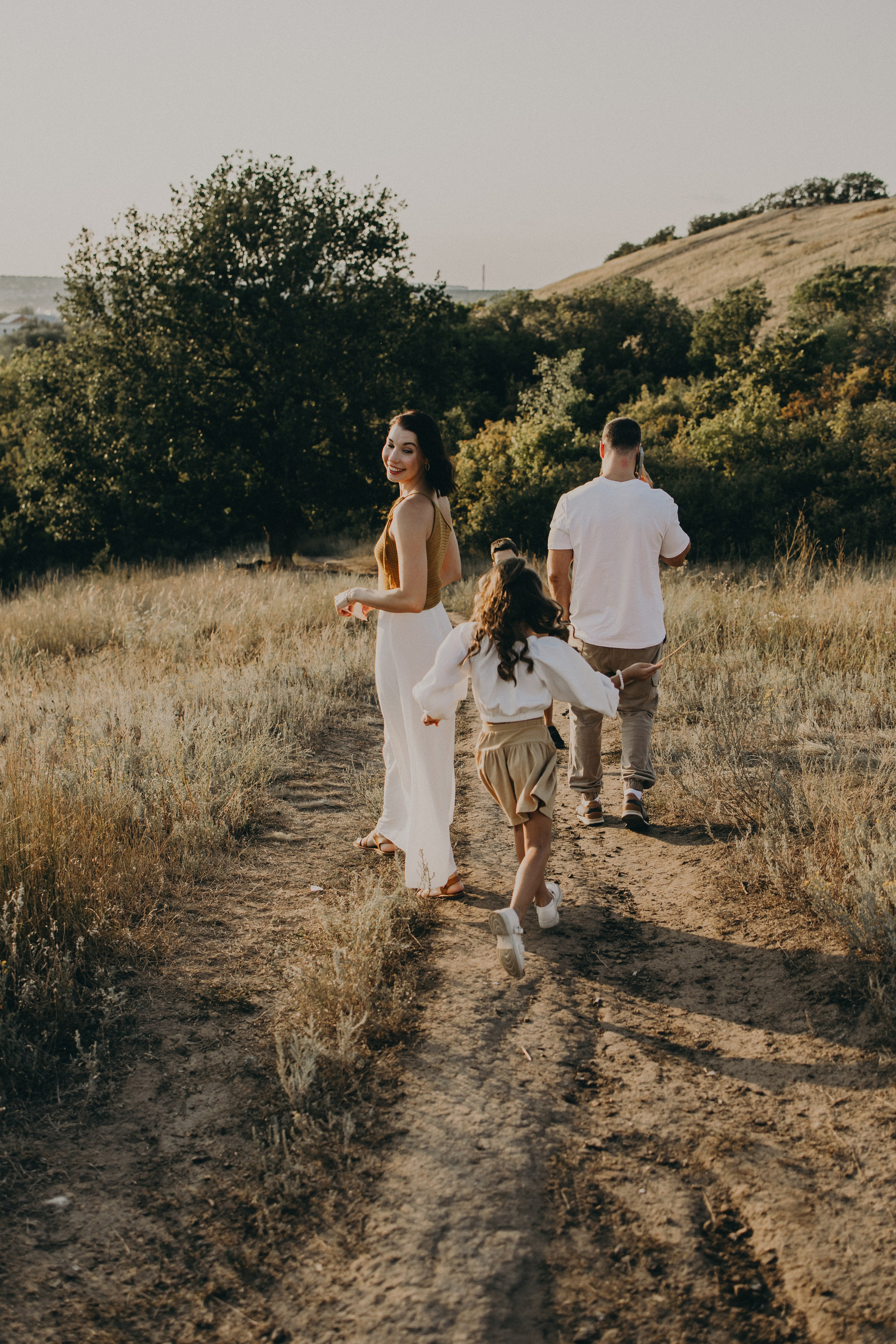Семья Жени. Фотопрогулка. Портретный и семейный фотограф в Саратове Елена Шустова