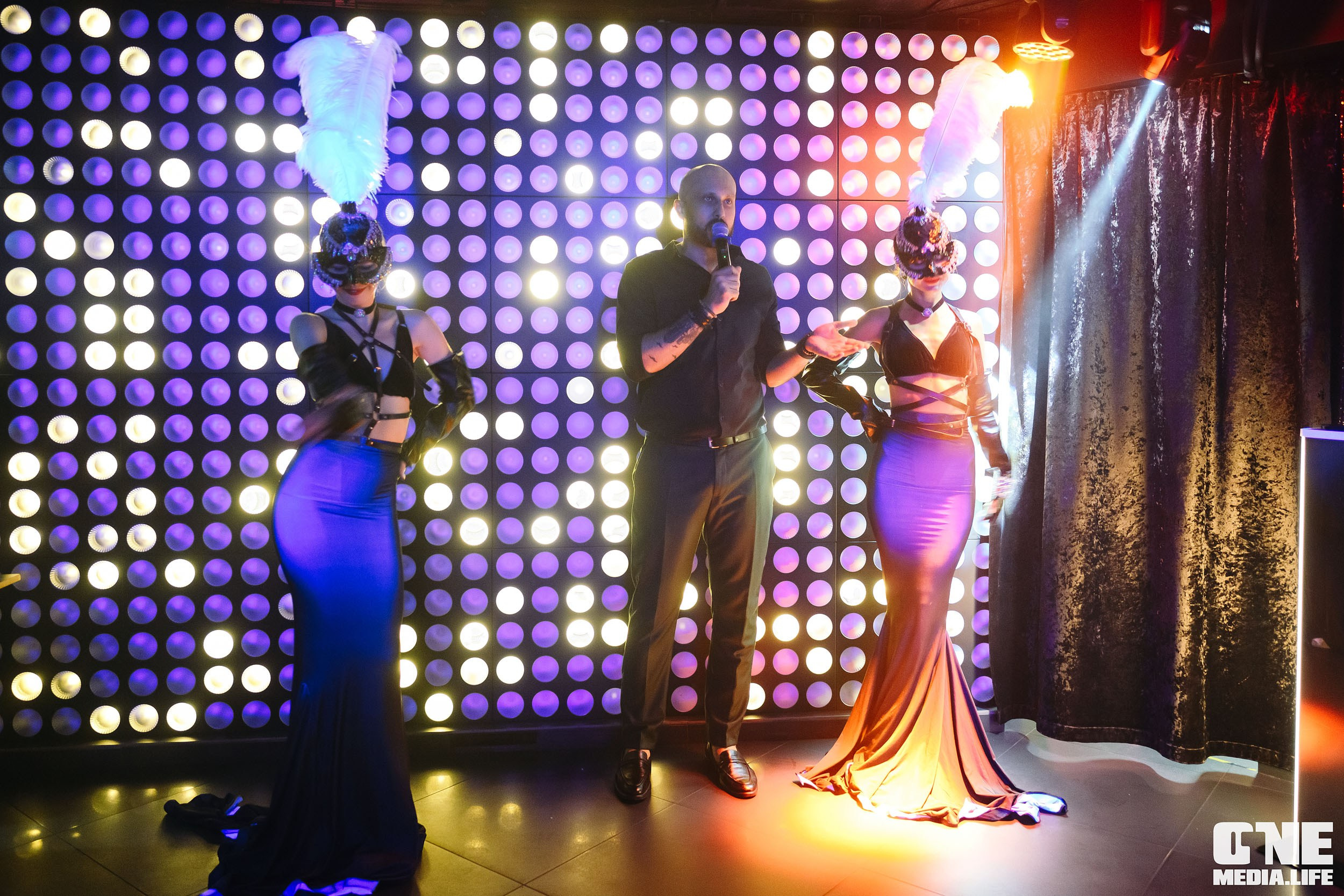 Фоторепортаж из караоке-клуба Эйфория. One Media Life: фоторепортажи, фотоотчеты с мероприятий и заведений