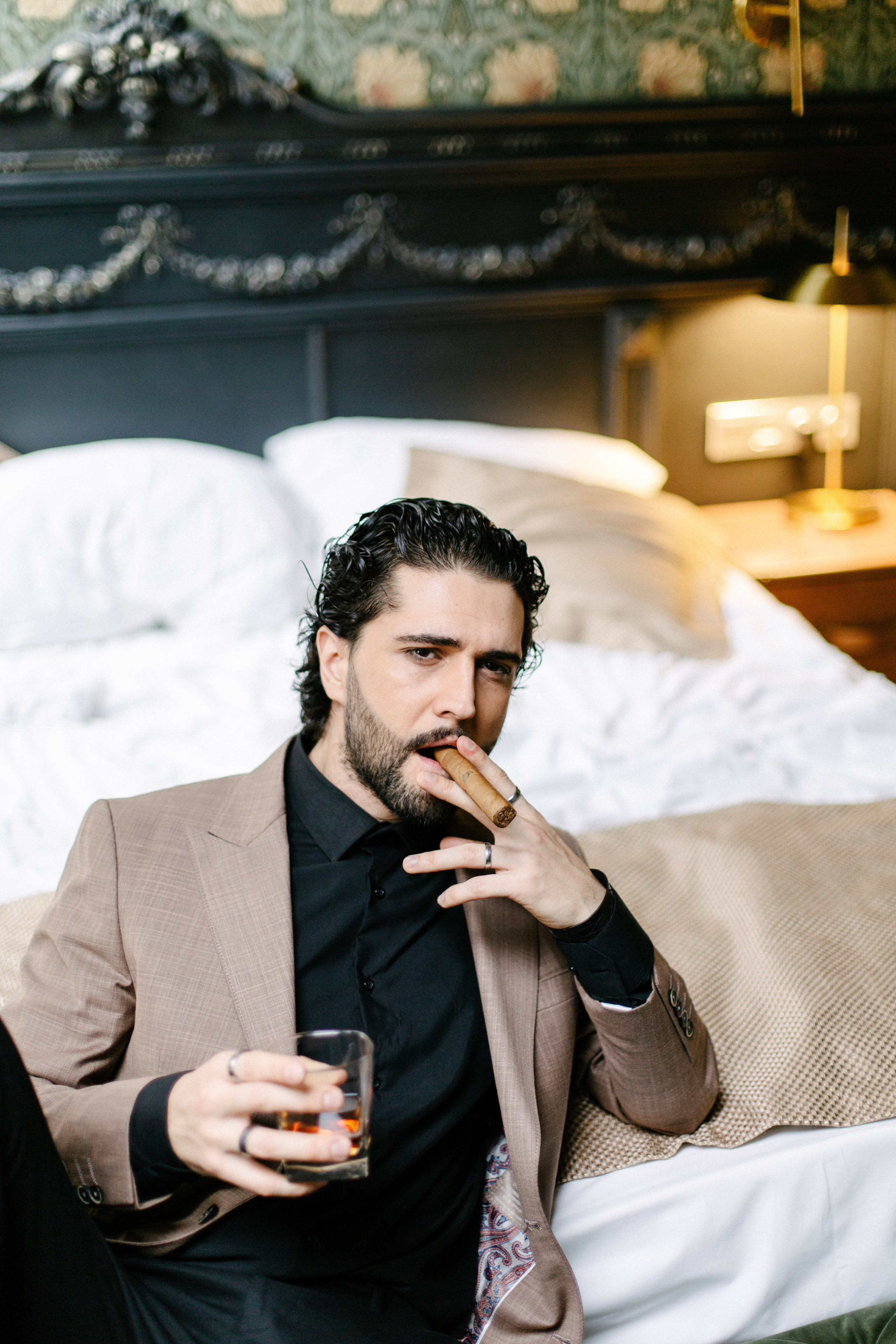 Свадебная фотосессия в бутик отеле Арбат 6, свадебный фотограф в Москве