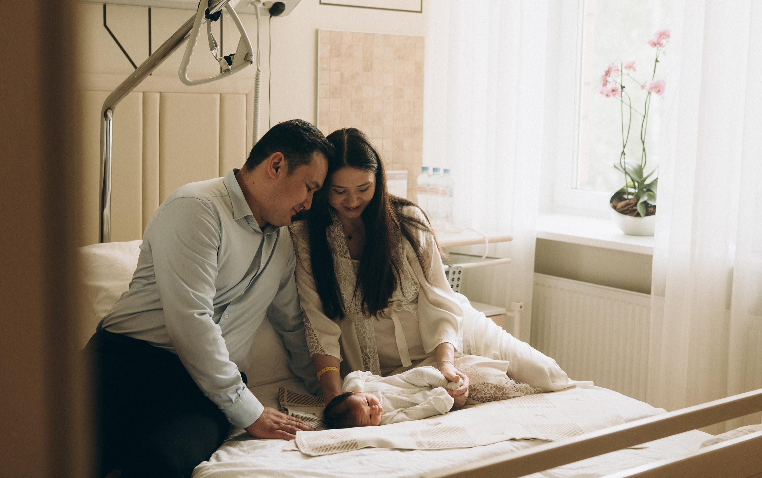 Выписка из роддома фотограф на роды