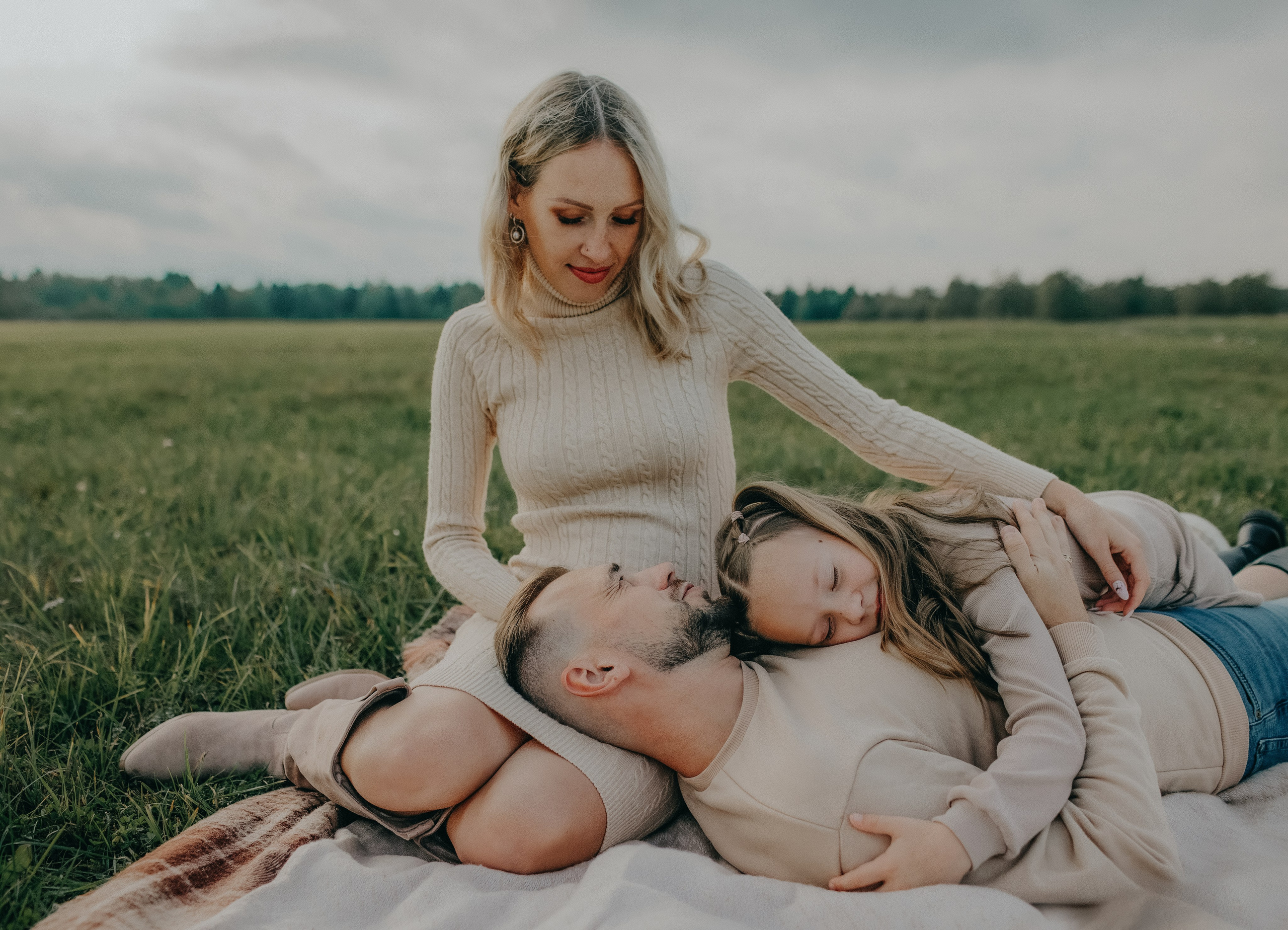 Паша, Наташа и Алиса. Семейный домашний фотограф Москва Зеленоград Настя Маркова