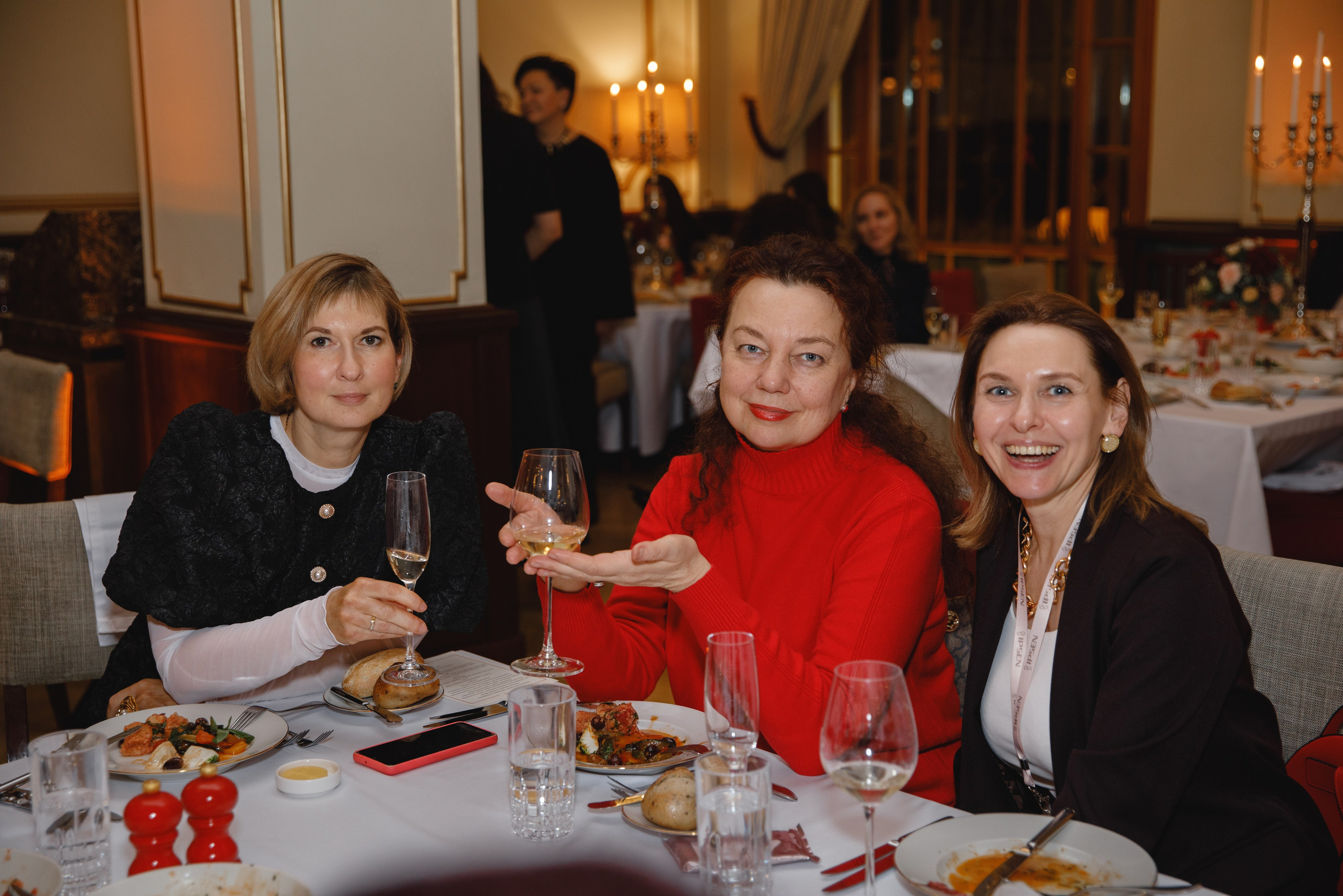 Конференция в Санкт-Петербурге. Фотограф во Владикавказе Юрий Геворгизов