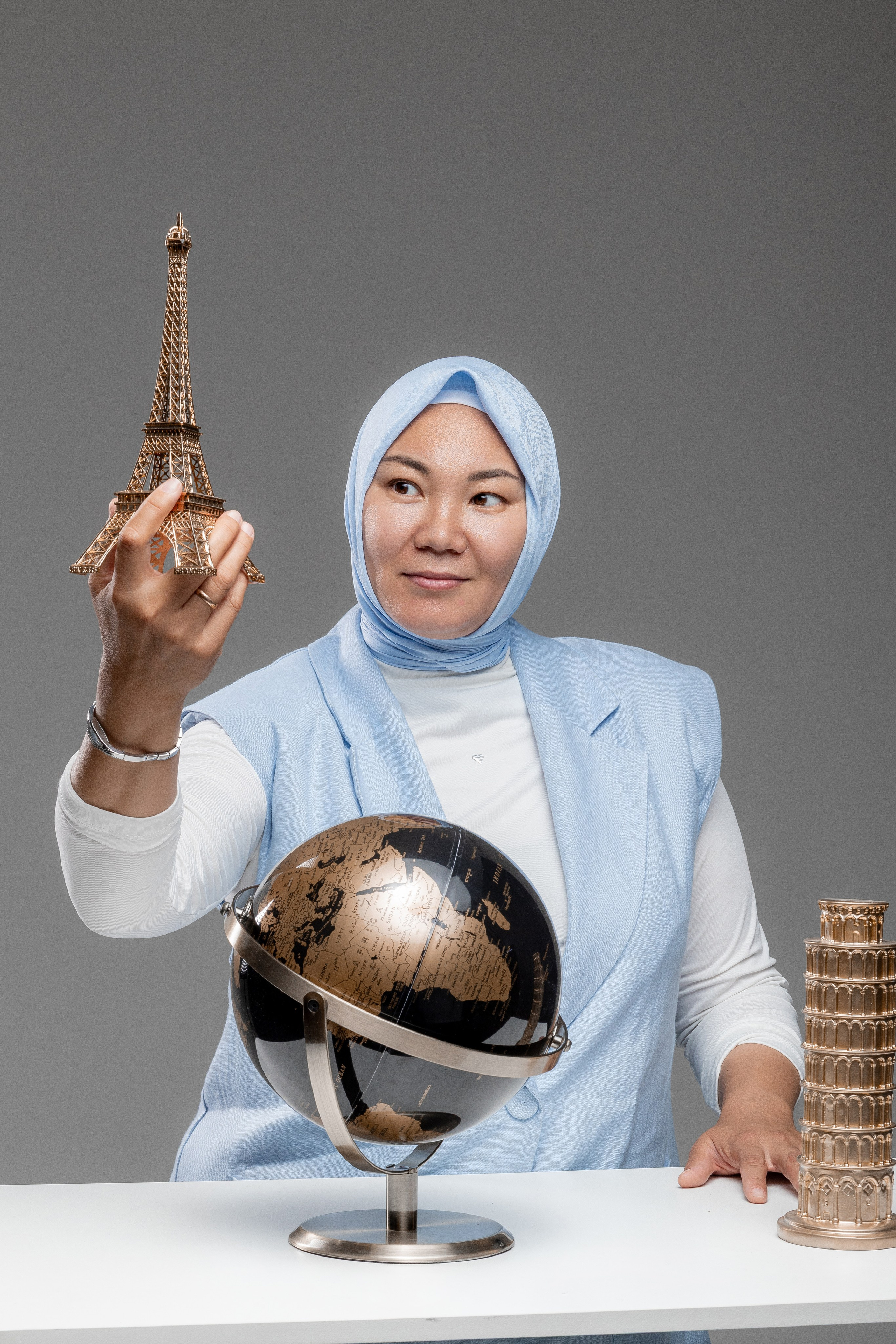 Студийный фотограф в Караганде Алексей Баранов. Фотограф Алексей Баранов. Фотостудия Flash. Семейные фотосессии в Караганде. Индивидуальные фотосессии, детские фотосессии, парные фотосессии в Караганде. Интерьерная фотосессия в Караганде. Семейный фотограф Алексей Баранов. Детский фотограф Алексей Баранов. Художественный фотограф Алексей Баранов. Свадебный фотограф Алексей Баранов. Черно-Белая съемка в Караганде. Самые лучшие семейный и детские фотосессии в Караганде. Контент Съемка в Караганде. SMM в Караганде. Контент фотограф Алексей Баранов.