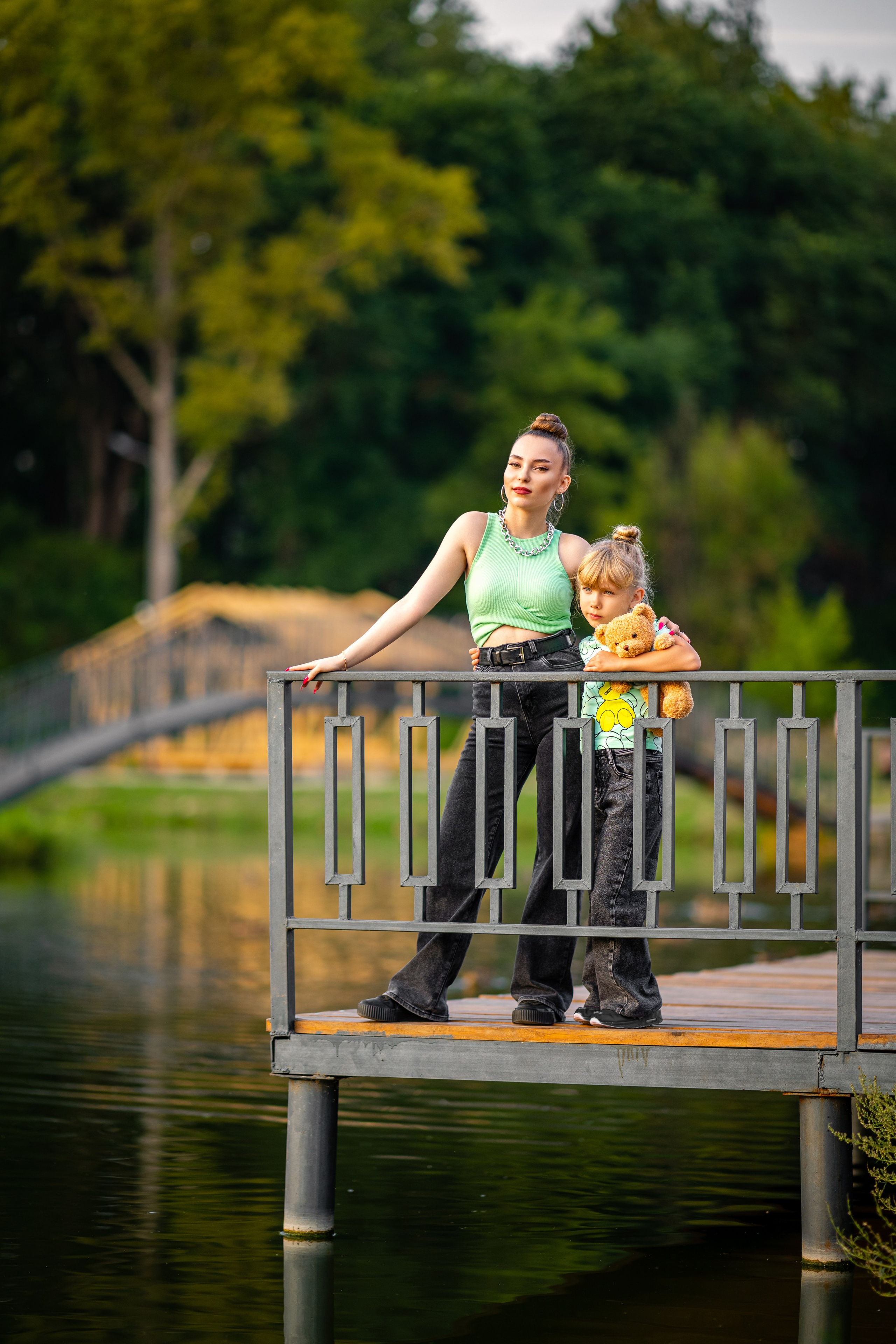 Арина — Алиса — летняя прогулка. Фотограф Москва