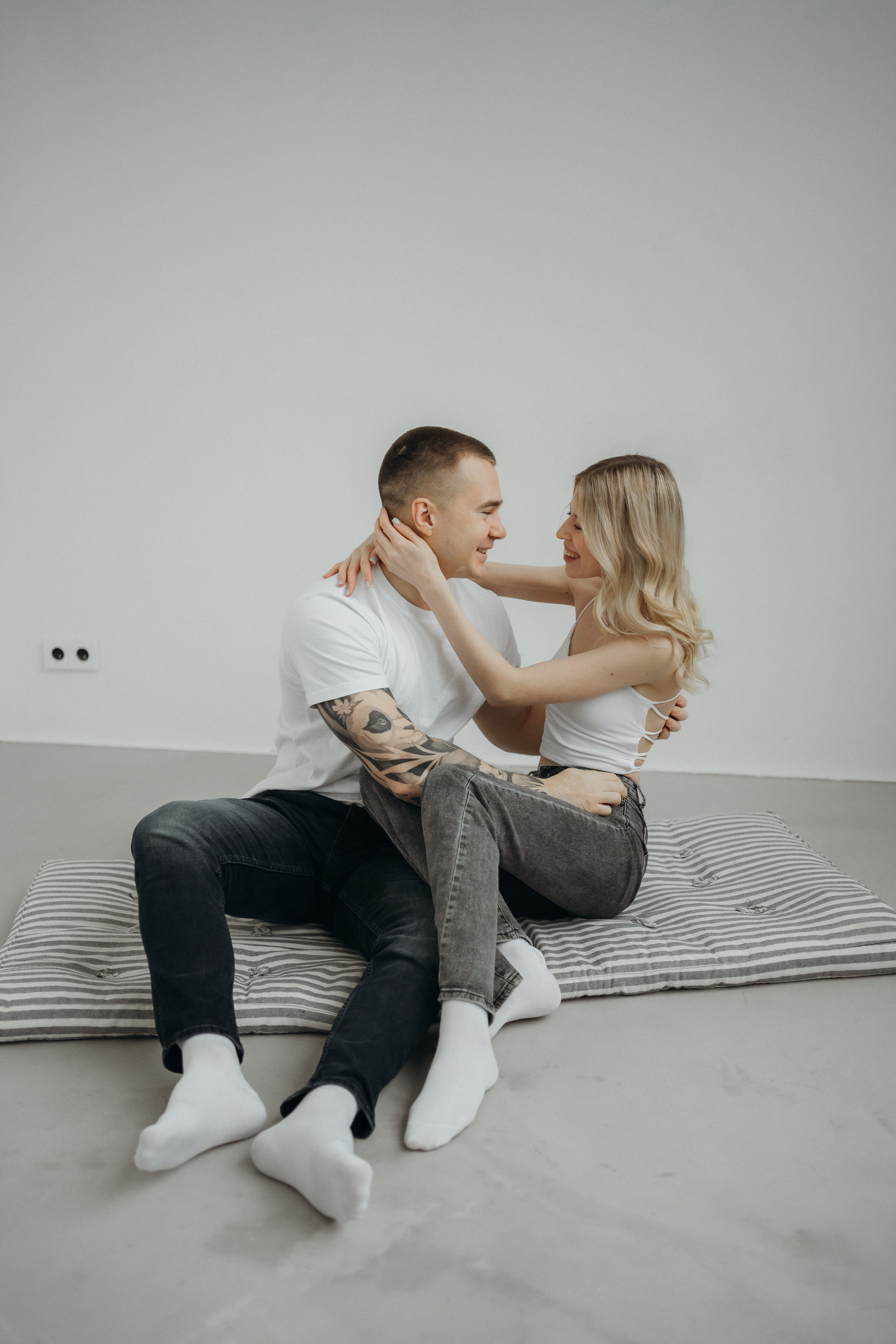 Парная фотосессия в студии в Архангельске. Портретный и свадебный фотограф в Архангельске Елизавета Стрекаловская