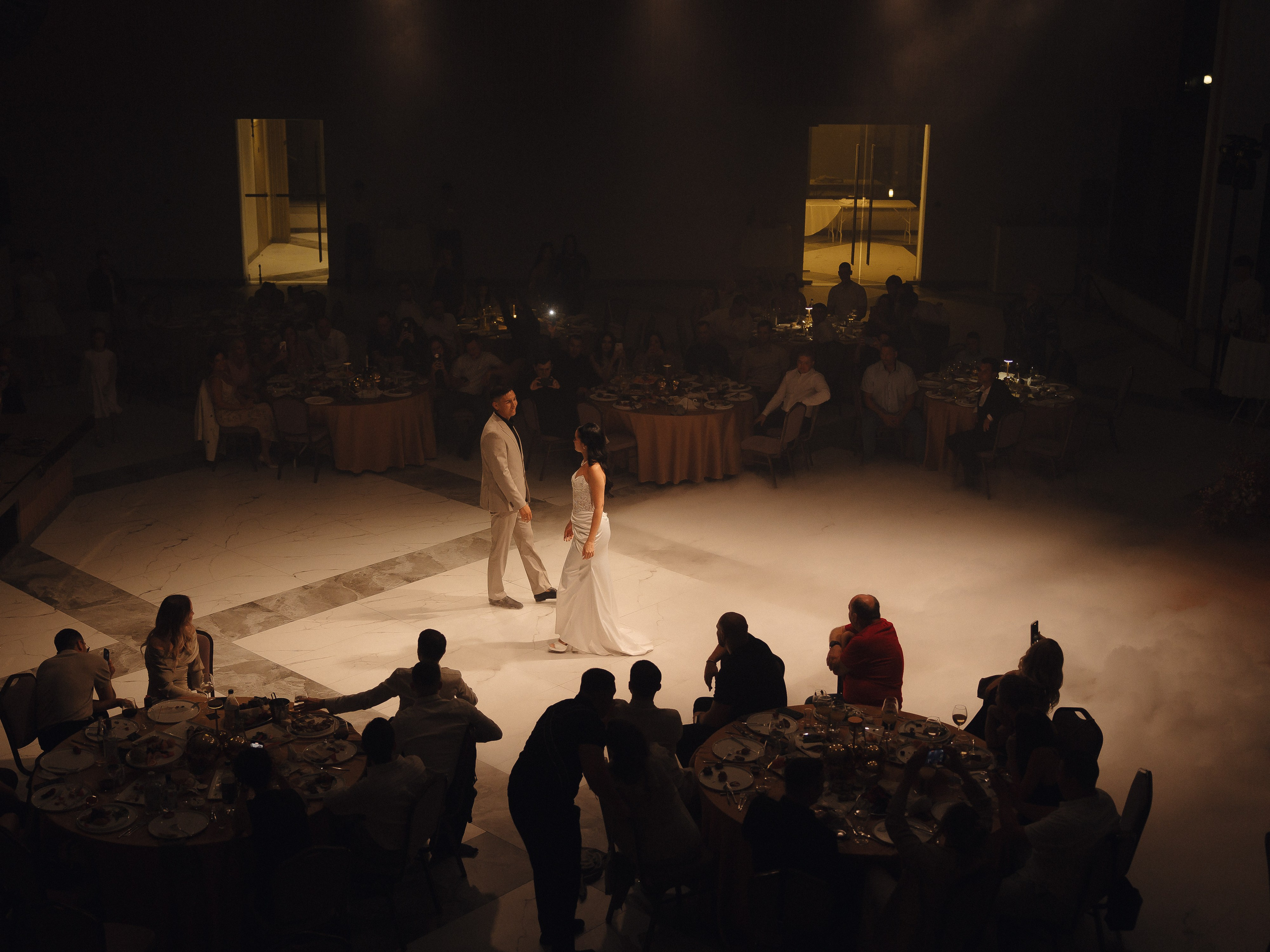 РОМАН И АНАСТАСИЯ, ПАРК СИТИ, MARY WHITE. Свадебный и индивидуальный фотограф в Челябинске Евгения Негодяева