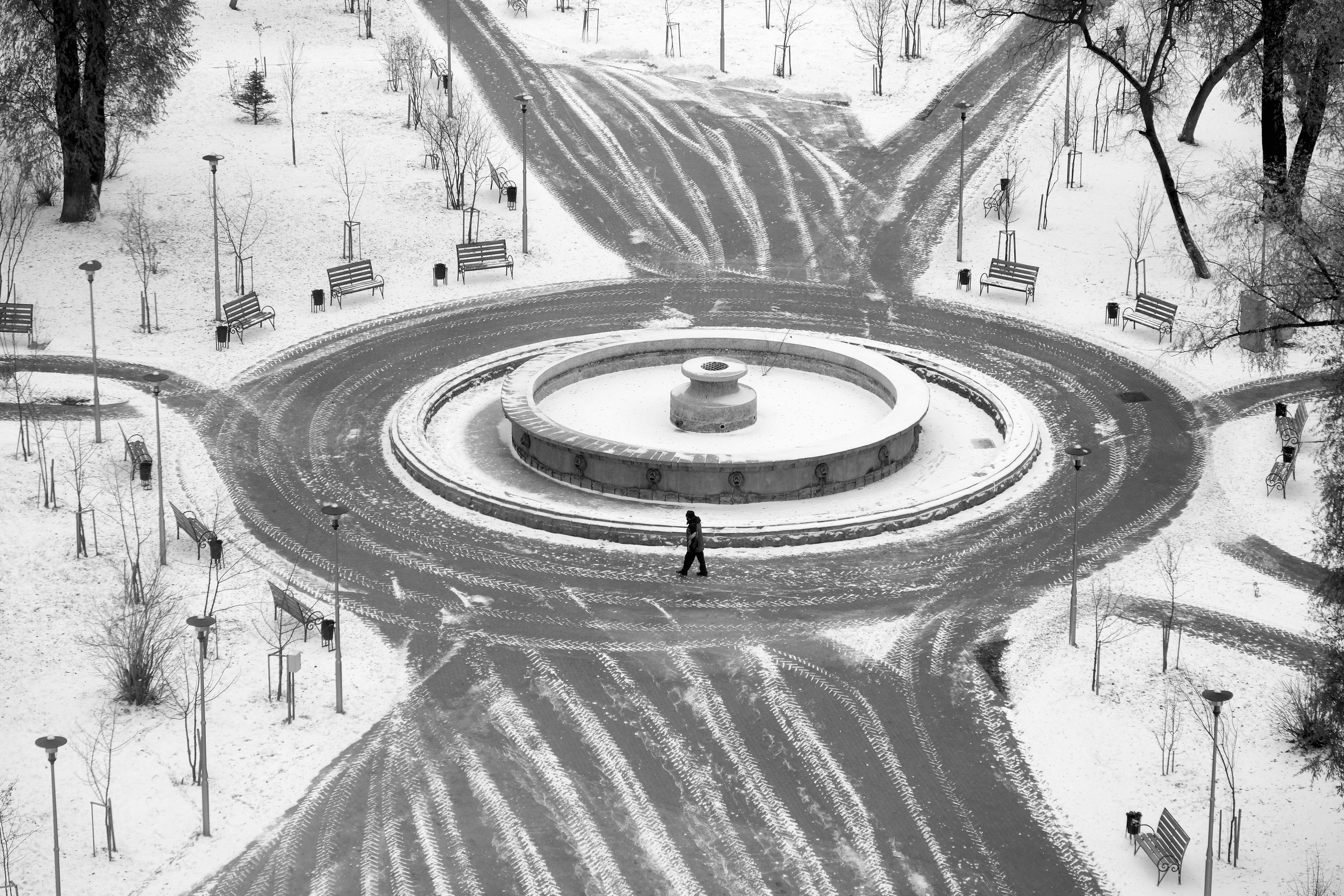 На улице. Главная