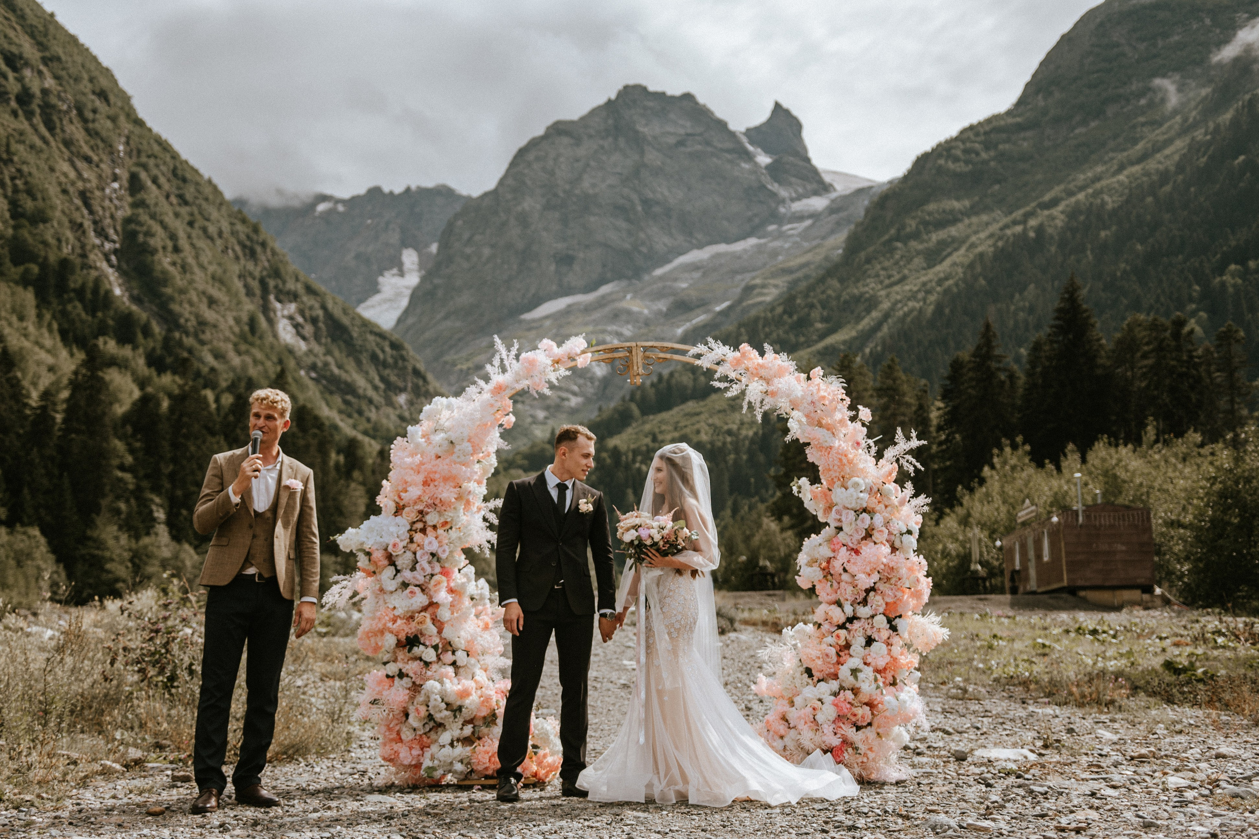 ANDREY & ELIZAVETA | DOMBAY. Фотограф Настя Конник | Пятигорск | Эльбрус | Домбай | Архыз