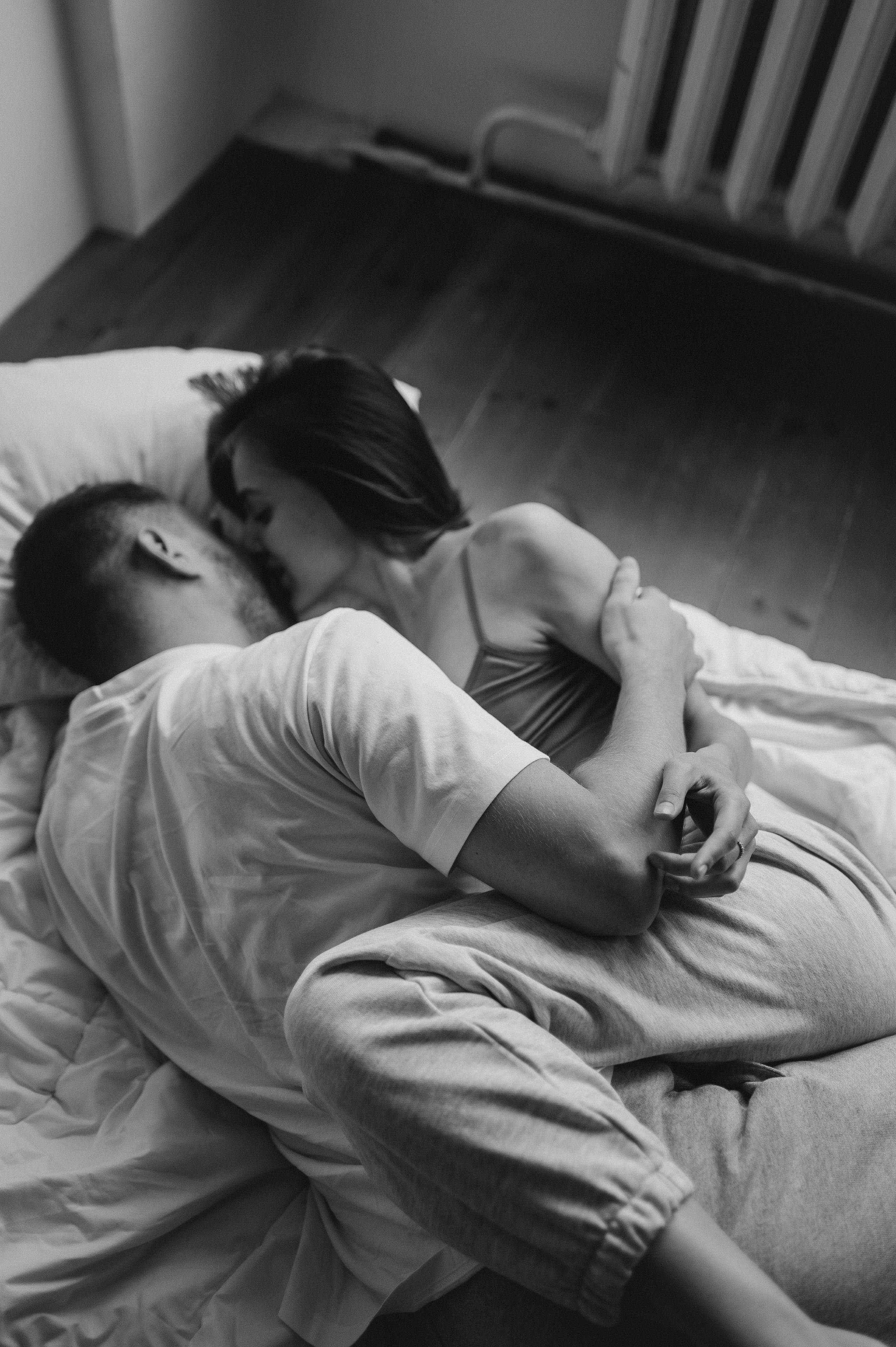 Фотосессия лав стори в студии для Данила и Альбины. Фотограф в Москве и Московской области Таня Яблочкина