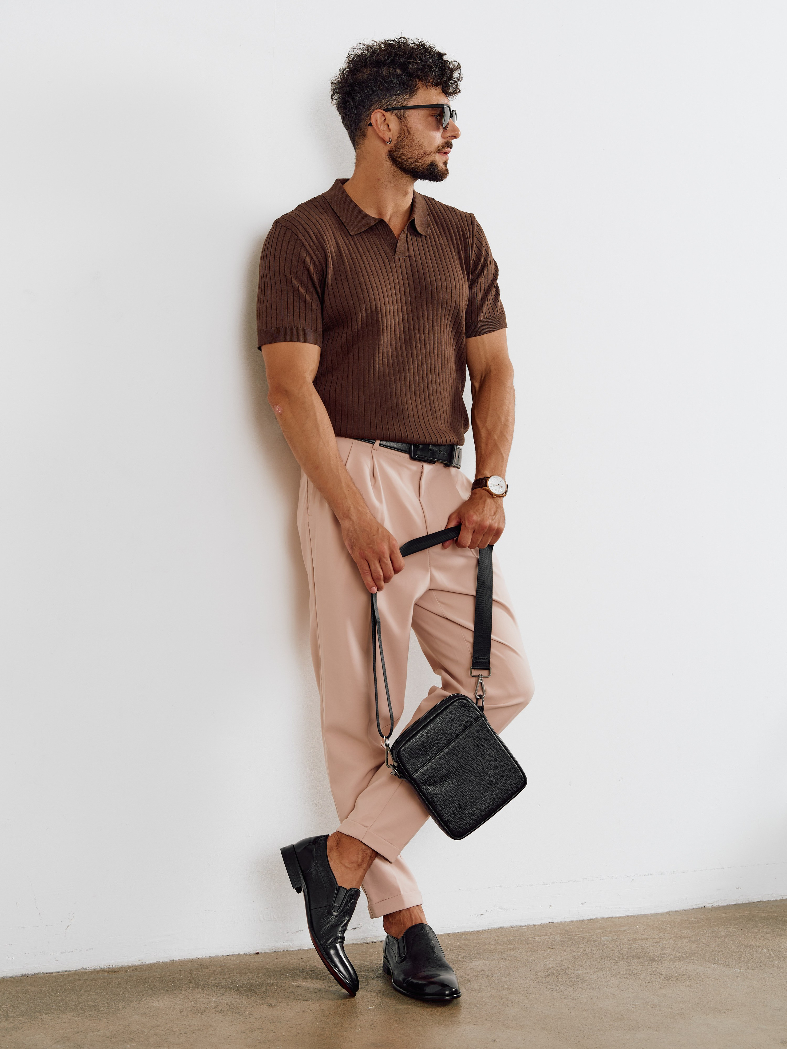 Обувь. Фотограф для маркетплейсов в Москве