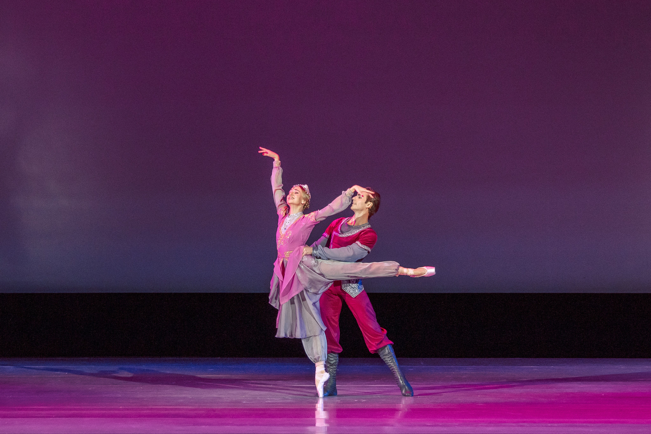 Театр. Балетный фотограф в Москве Галина Молчанова