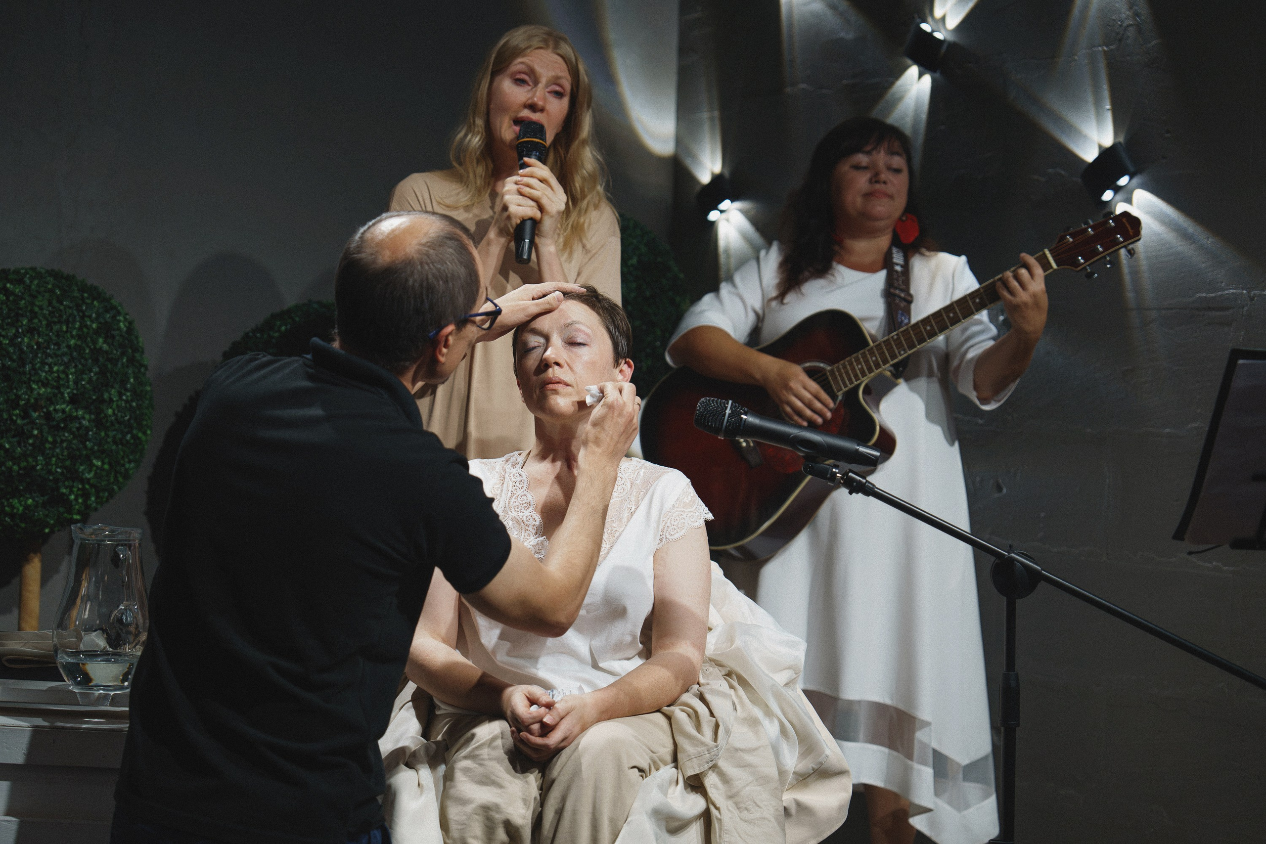 Спектакль-концерт «Как девица из лап смерти выбиралась». Фотомастерская Воробьевых