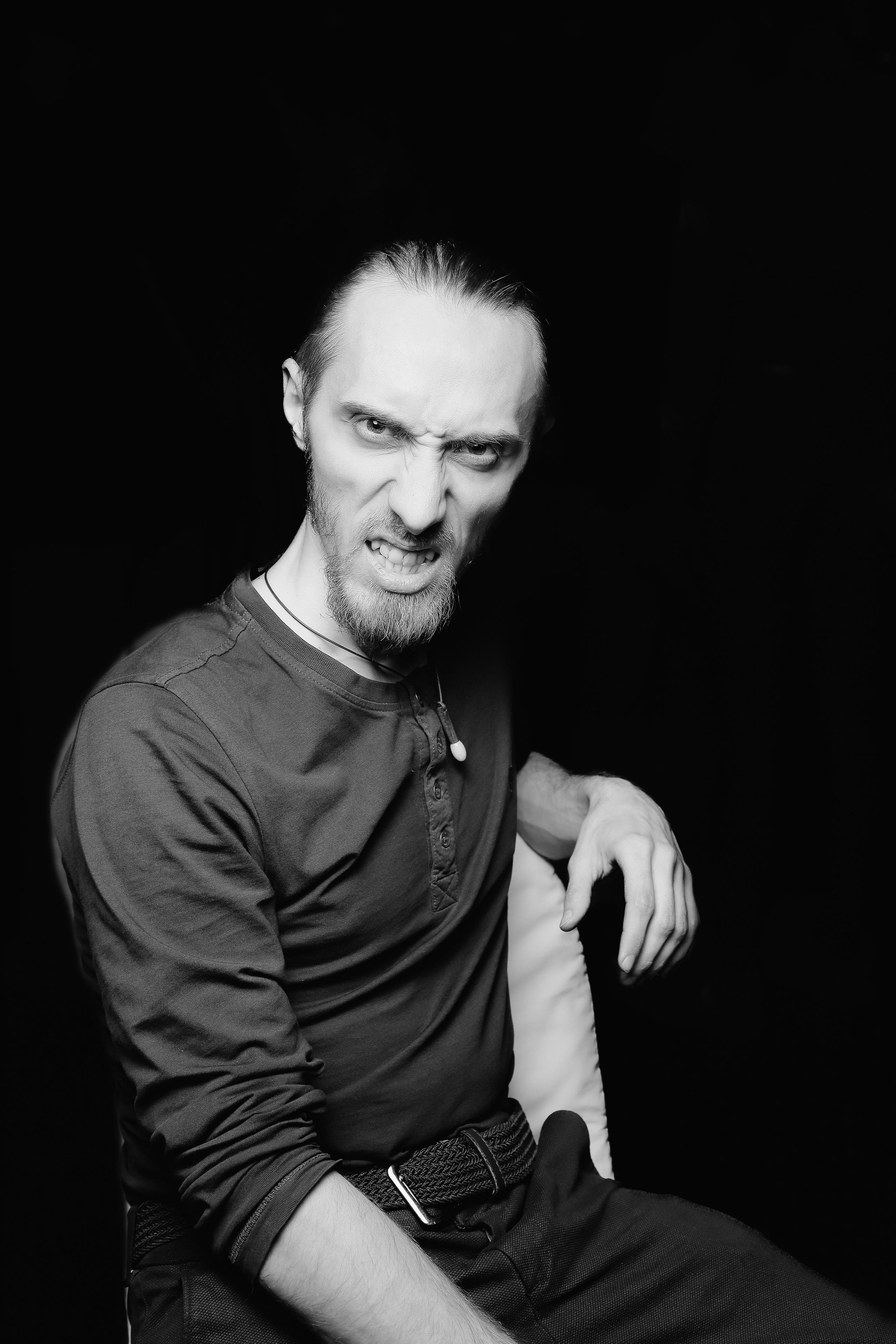 Александр, ЧБ портрет. Портретный Фотограф Александр «Konevtsoph» В Санкт-Петербурге