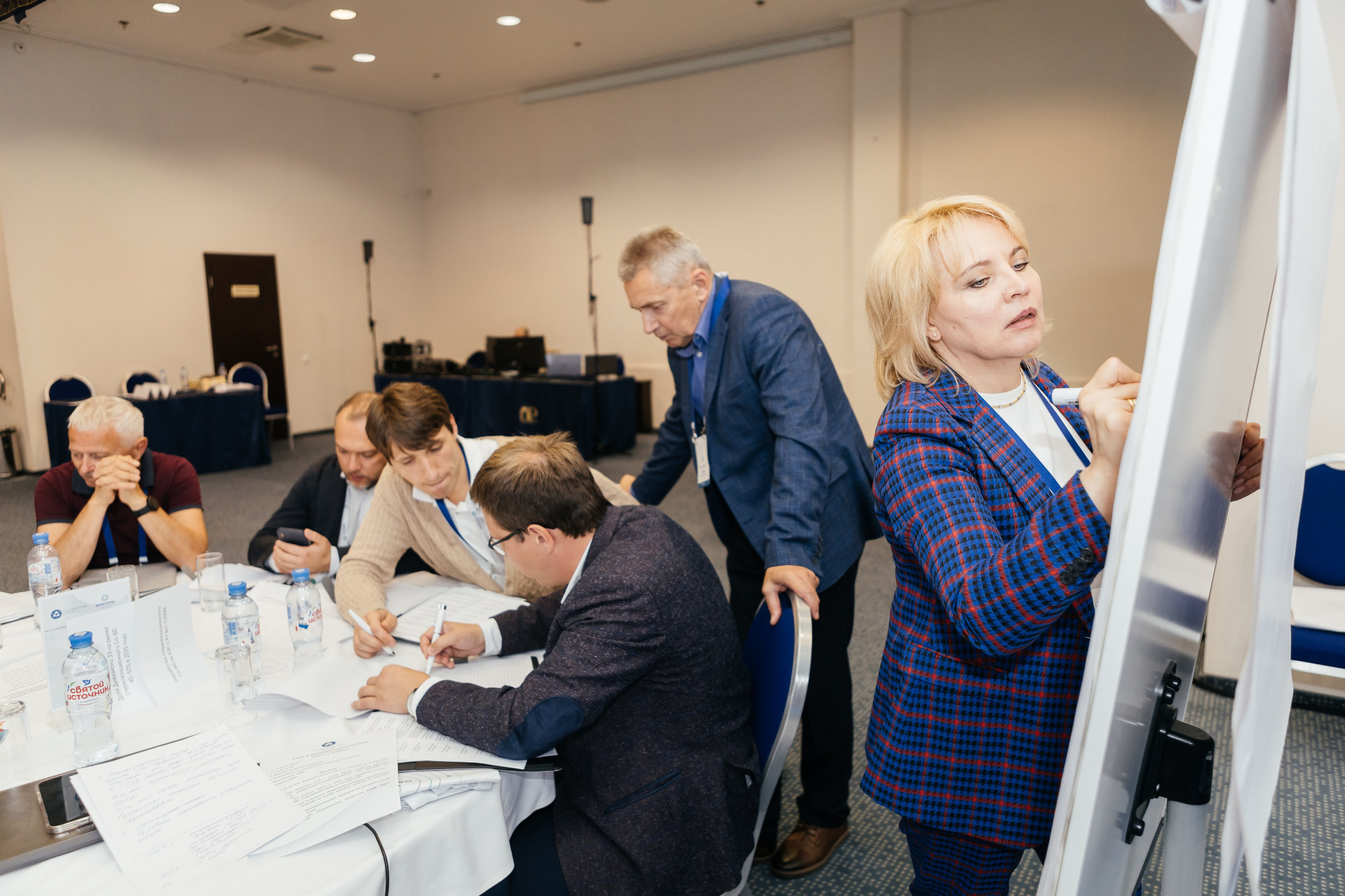 Снимал репортаж для «Газпром нефть», Газстройпром, Росатом, ОЗОН, Мегафон, ВТБ, Т-Банк, Unilever, Материа Медика Холдинг. Фотограф Serg-Epic — Сергей Клепиков