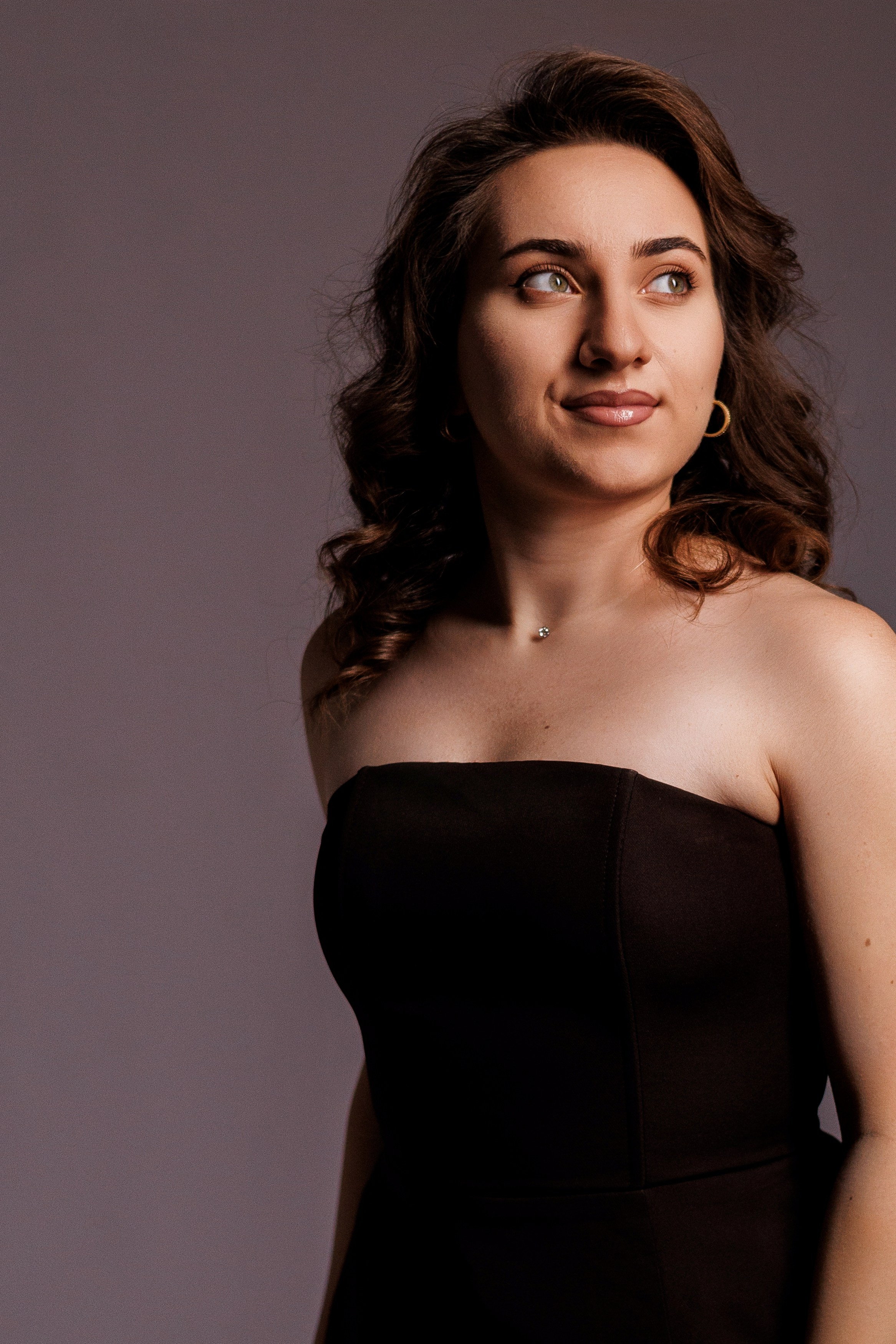 Женский портрет. Главная