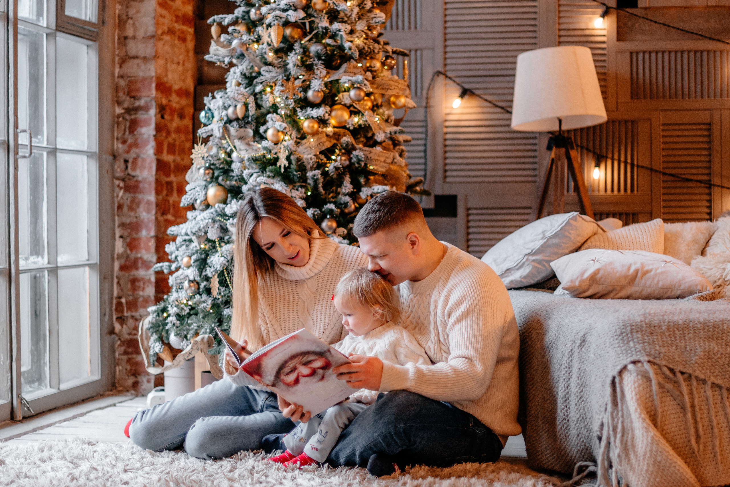 Новогодняя фотосессия в студии СПб. Семейный и детский фотограф в Санкт-Петербурге Маша Бичан