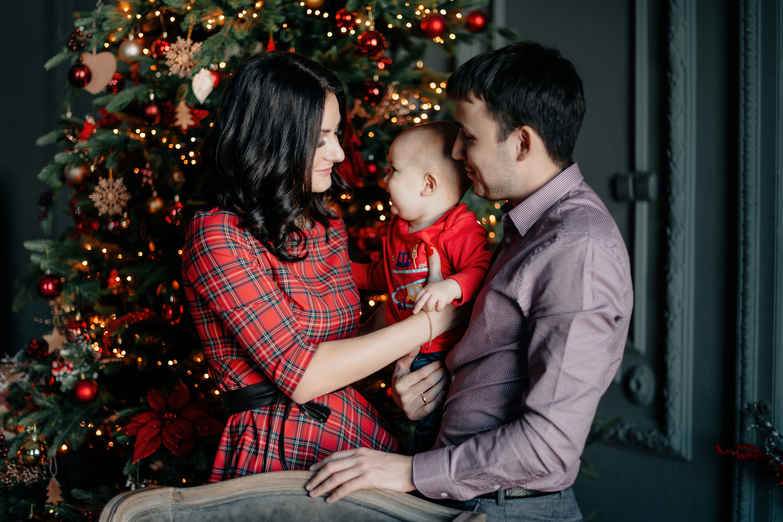 Новогодняя фотосессия в студии СПб. Семейный и детский фотограф в Санкт-Петербурге Маша Бичан