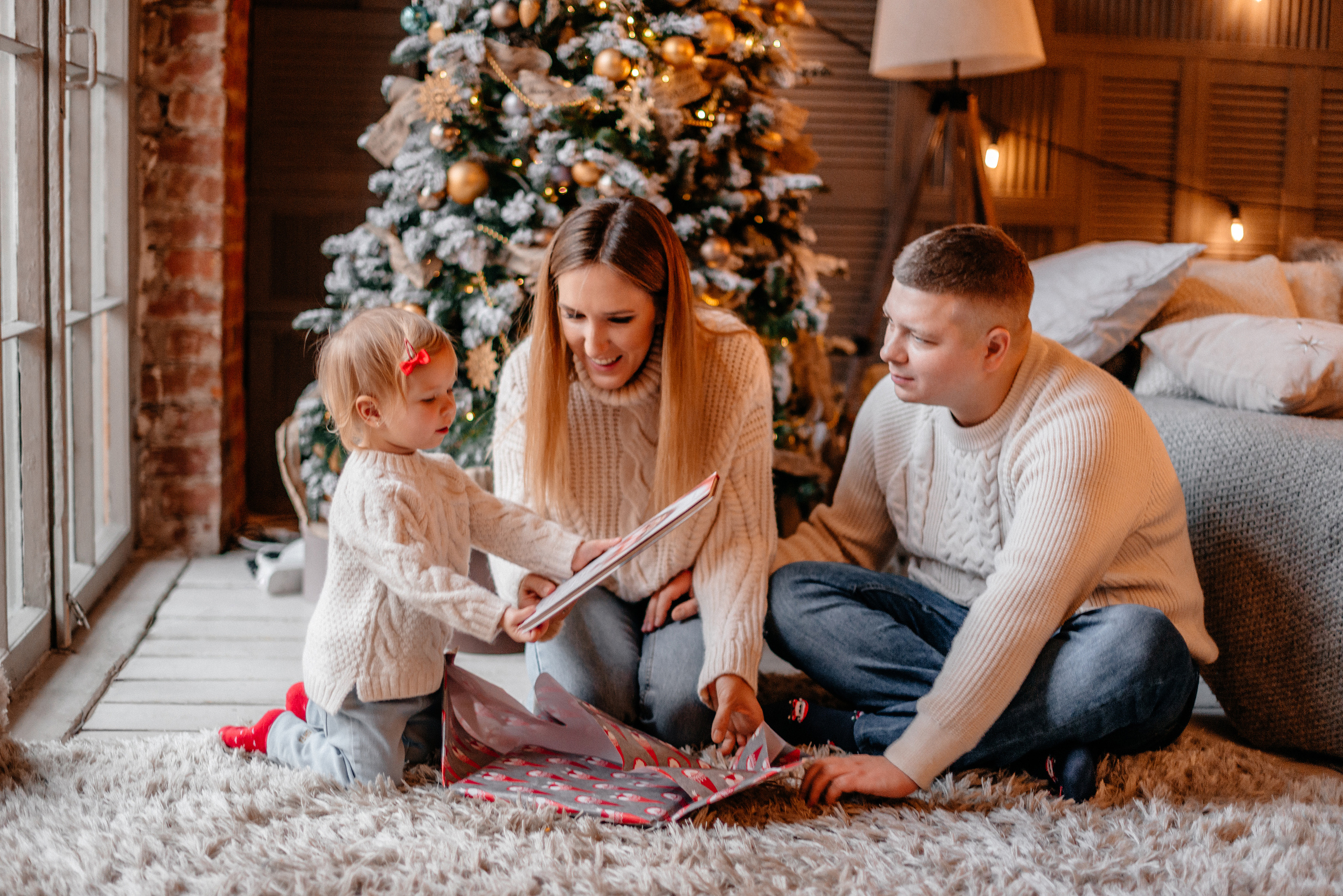 Новогодняя фотосессия в студии СПб. Семейный и детский фотограф в Санкт-Петербурге Маша Бичан