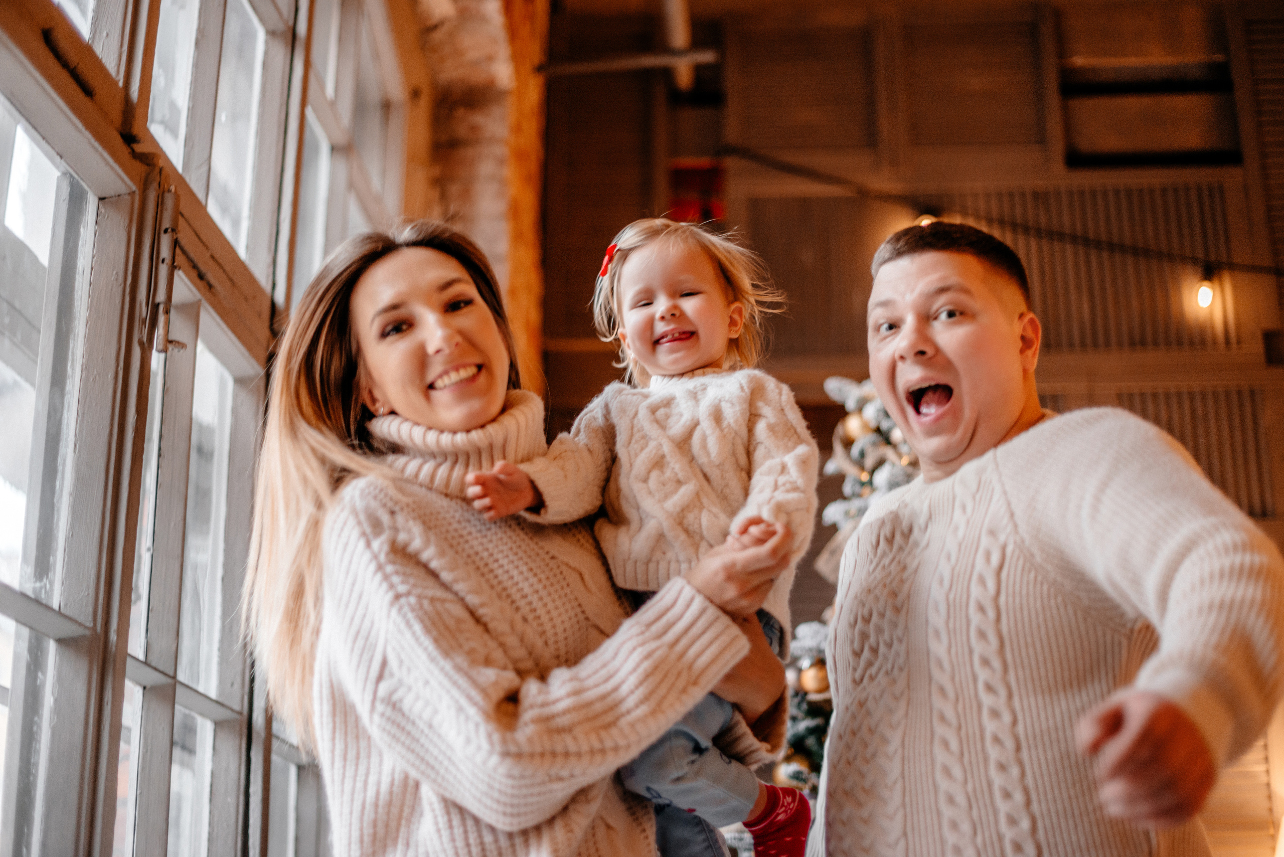 Новогодняя фотосессия в студии СПб. Семейный и детский фотограф в Санкт-Петербурге Маша Бичан