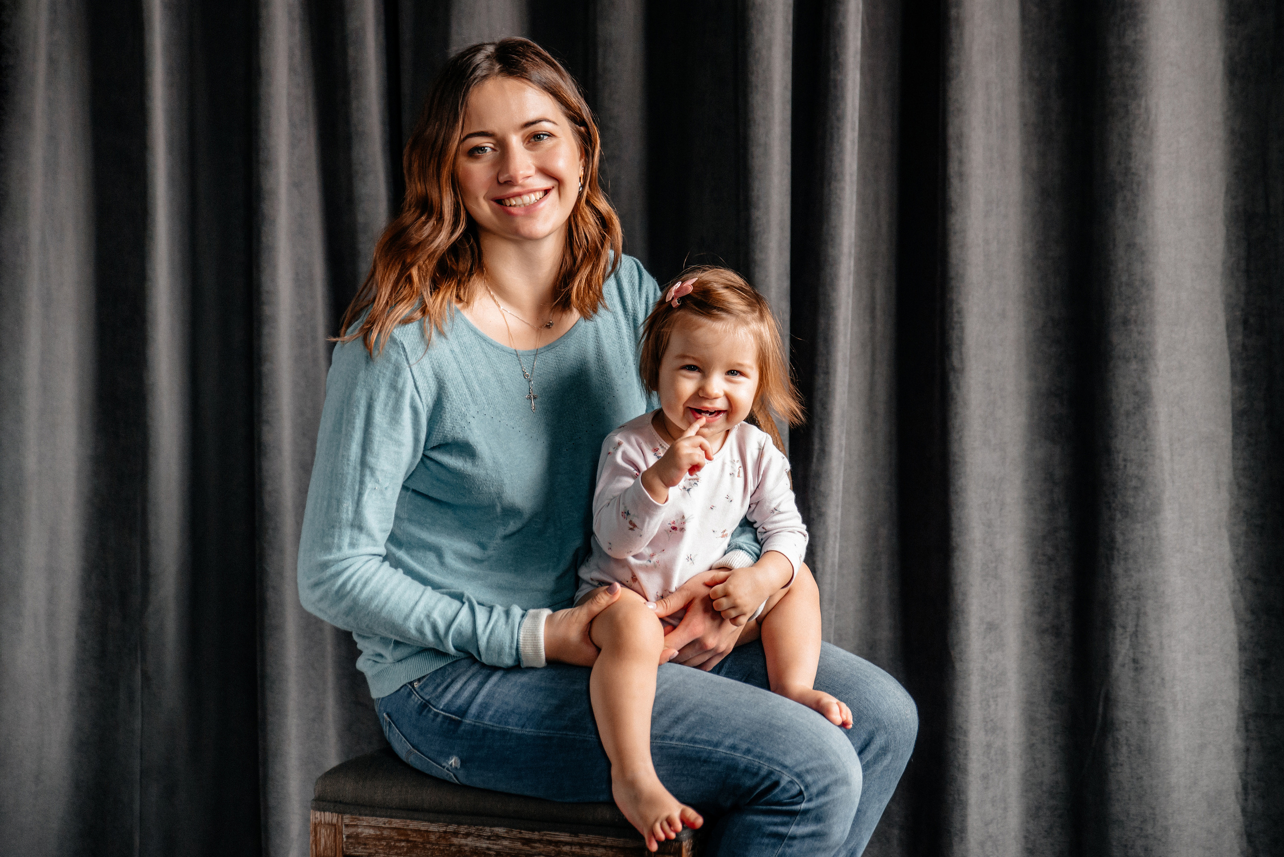 Семейная фотосессия в студии СПб. Семейный и детский фотограф в Санкт-Петербурге Маша Бичан