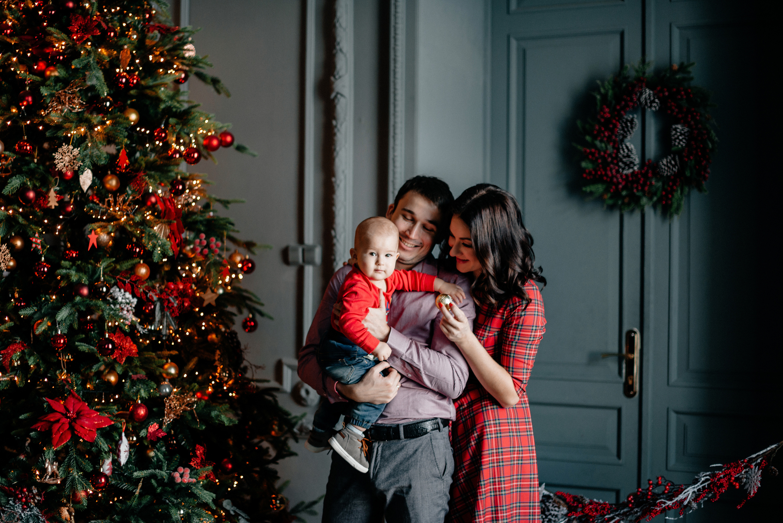 Новогодняя фотосессия в студии СПб. Семейный и детский фотограф в Санкт-Петербурге Маша Бичан