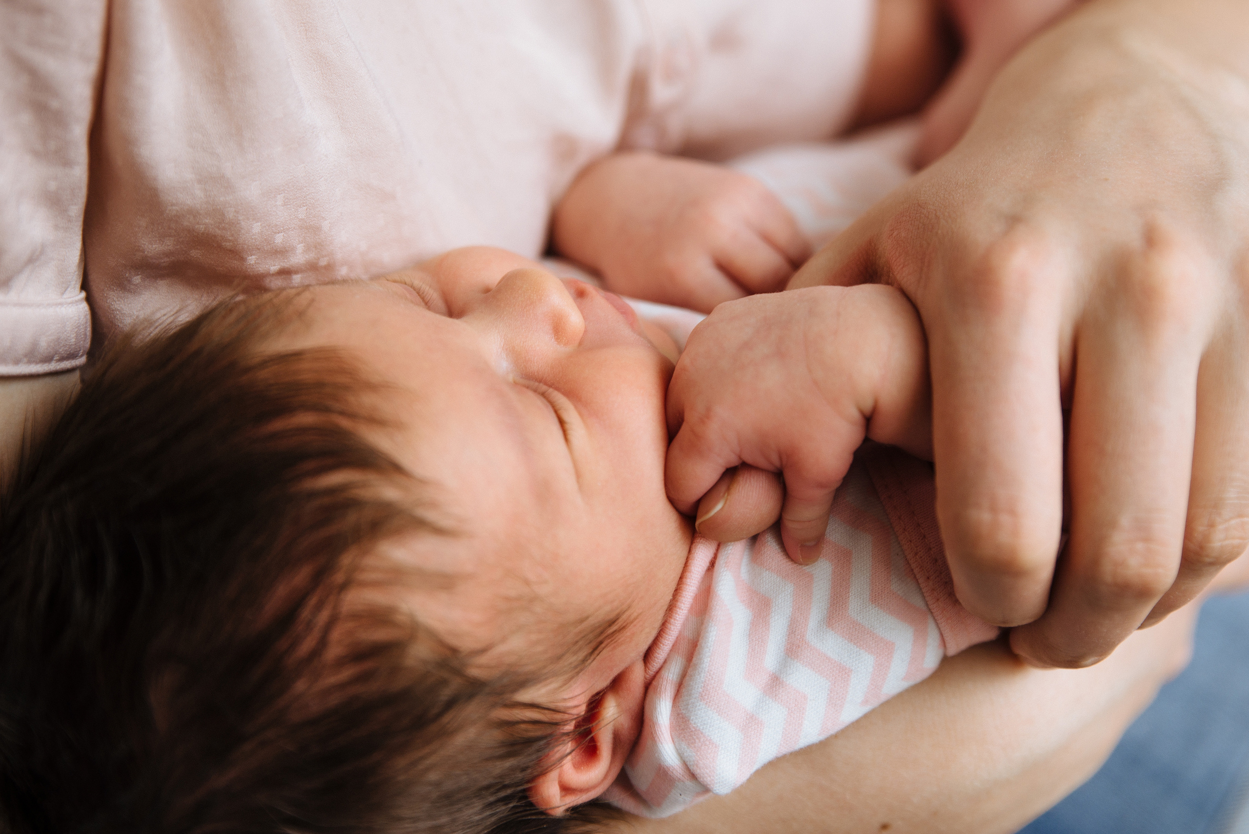 Фотосессия новорожденных дома СПб. Семейный и детский фотограф в Санкт-Петербурге Маша Бичан