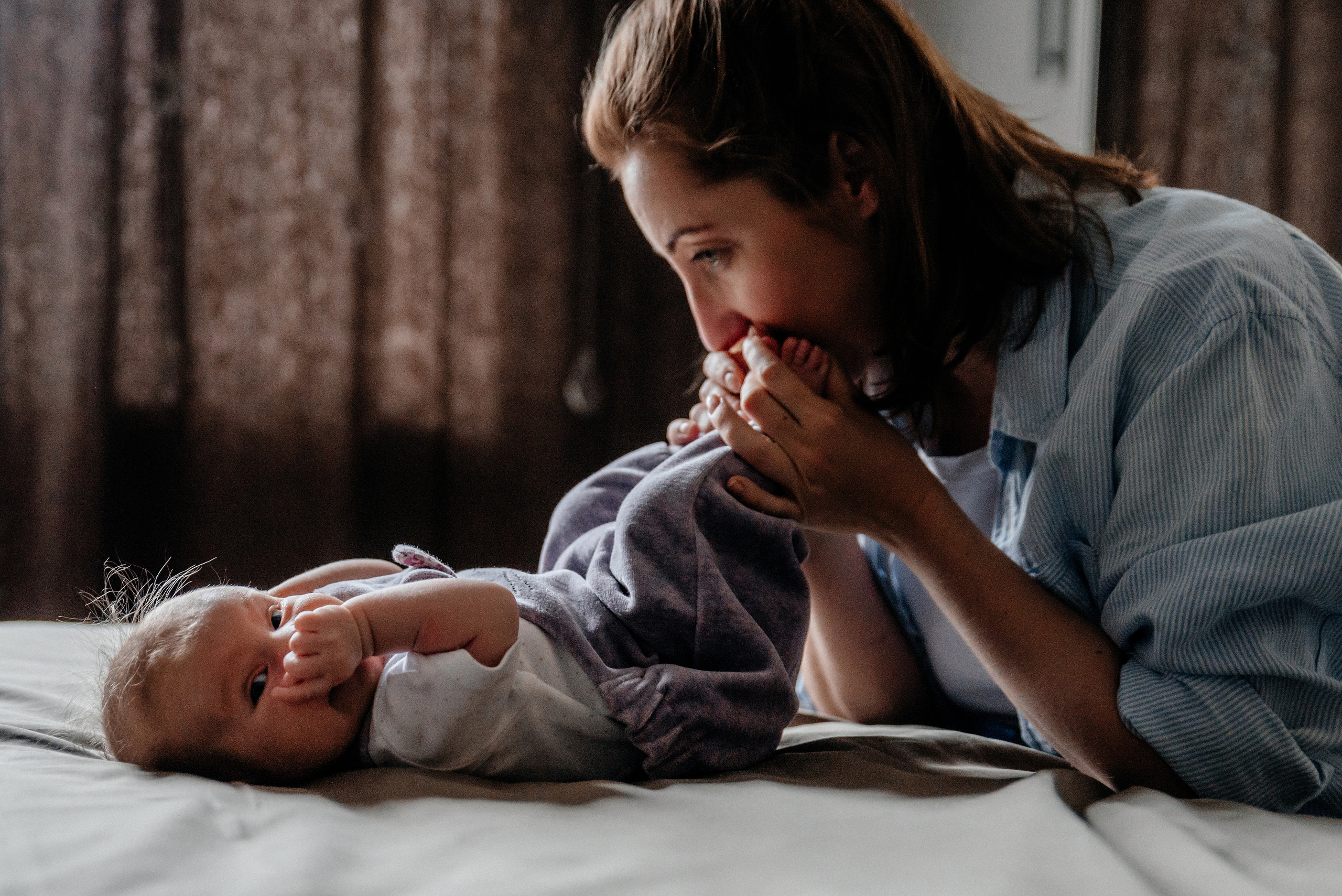 Фотосессия новорожденных дома СПб. Семейный и детский фотограф в Санкт-Петербурге Маша Бичан