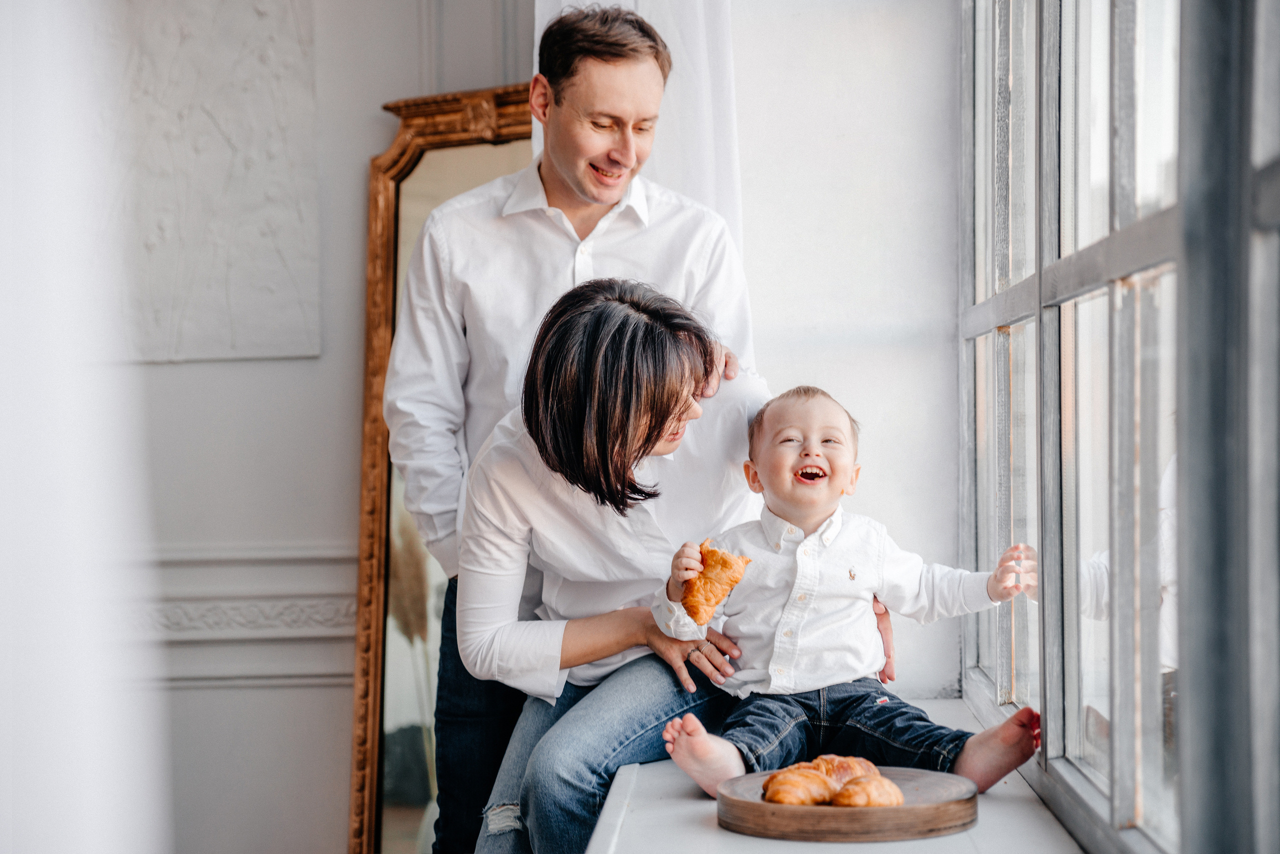 Семейная фотосессия в студии СПб. Семейный и детский фотограф в Санкт-Петербурге Маша Бичан