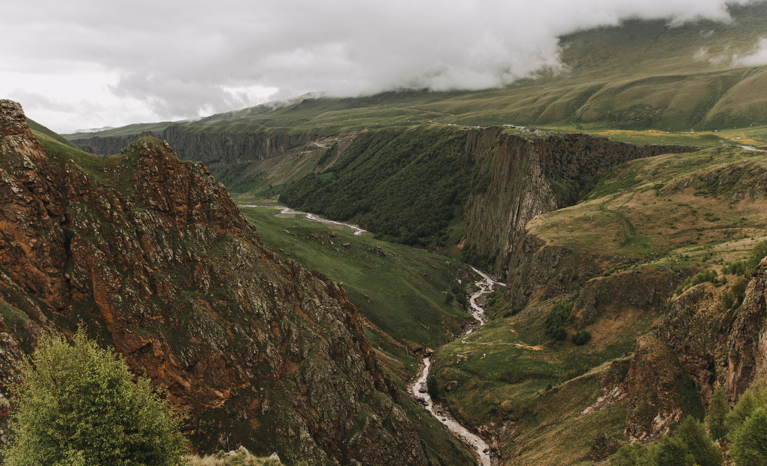 ЛЮТИКОВОЕ ЦАРСТВО. Фотограф Настя Конник | Пятигорск | Эльбрус | Домбай | Архыз | Видеограф КМВ
