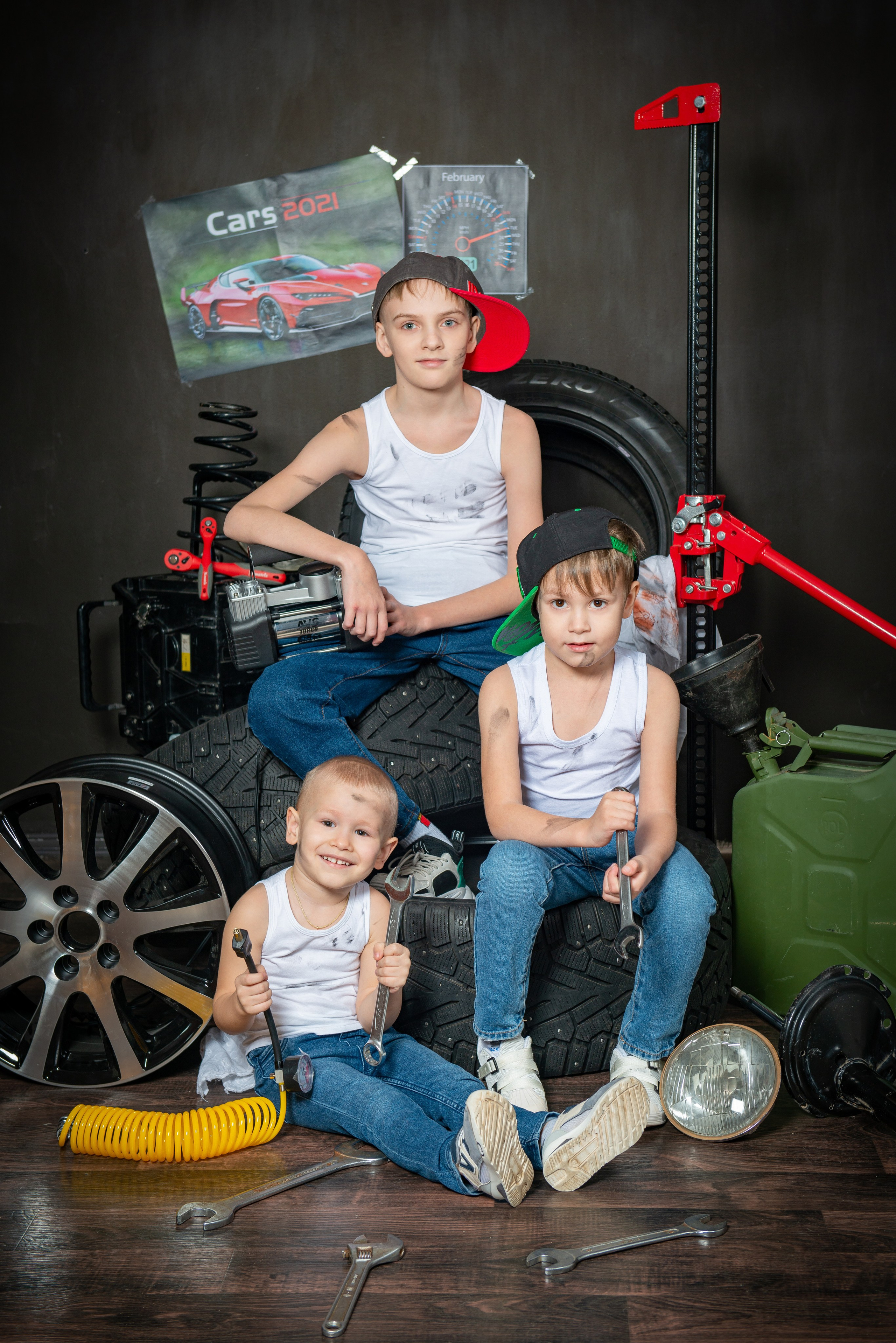Механик. Татьяна Гойда портретный и семейный фотограф Ленск. Выпускные альбомы