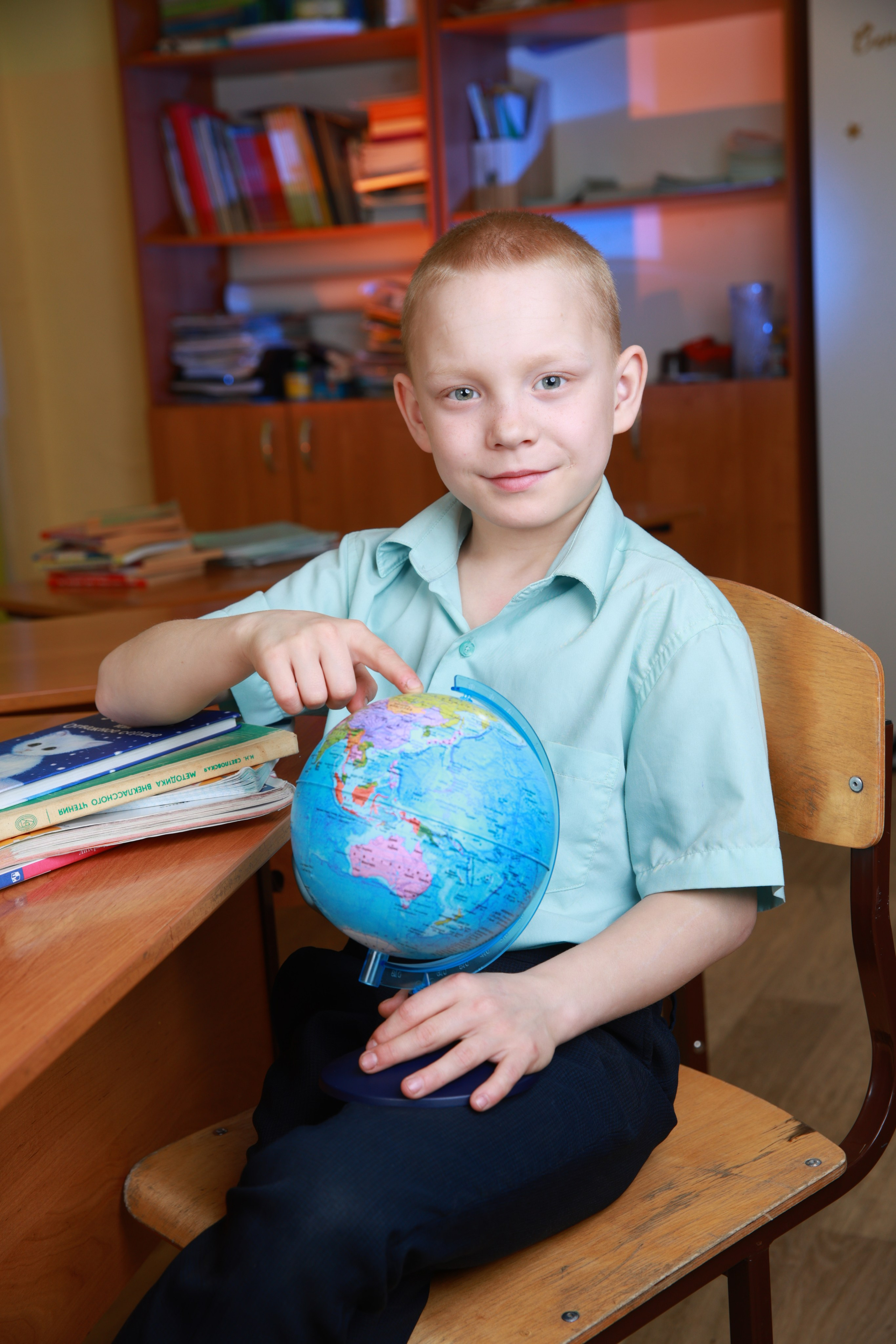 Выпускникам школ и детских садов