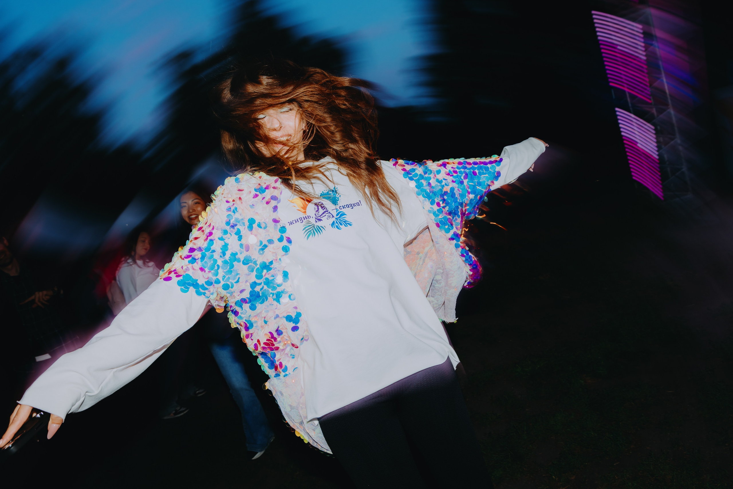 Алкогольная сибирская группа. Свадебный и репортажный фотограф в Омске. Червоткин Никита