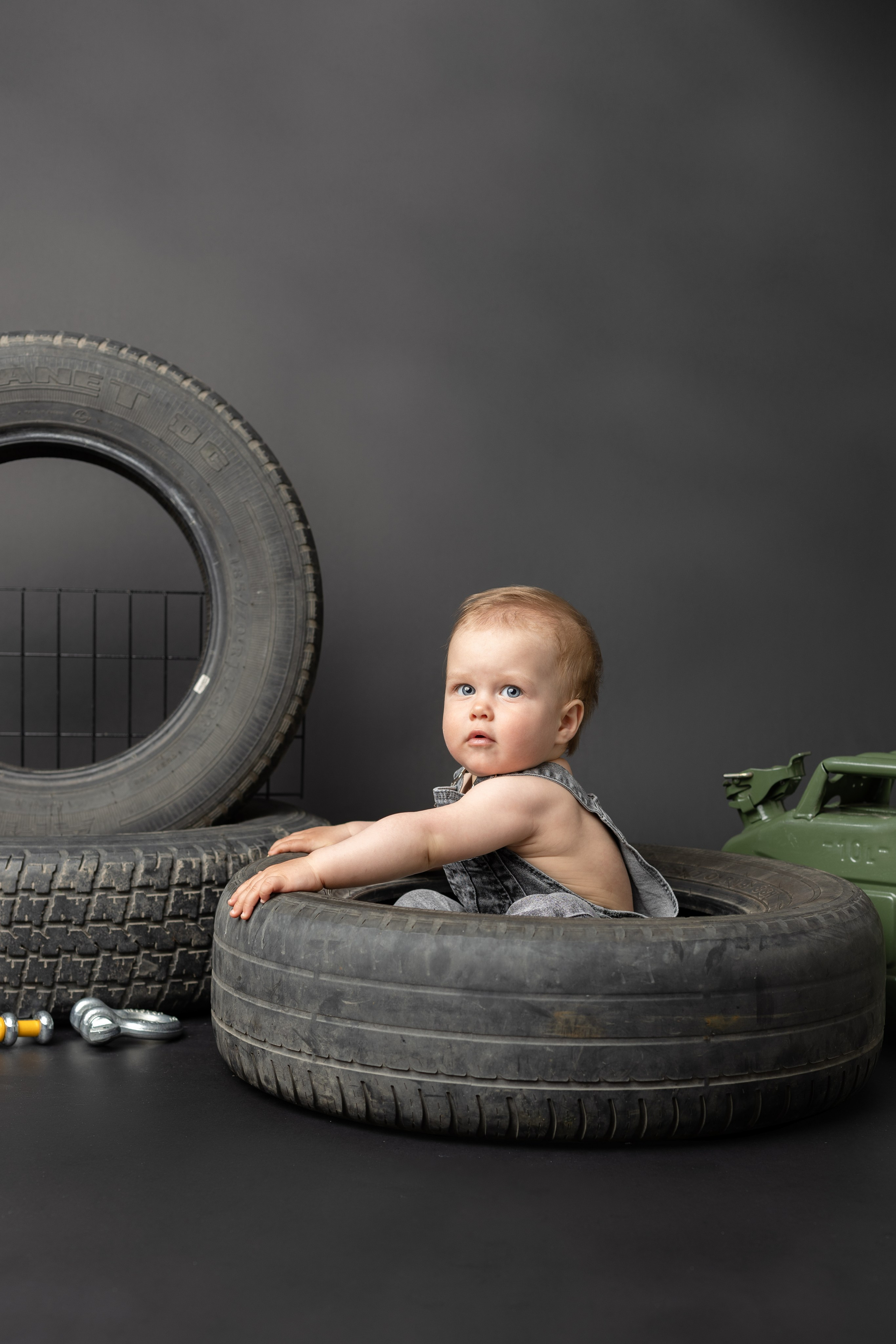 Фотопроект «Гараж». Фотограф новорожденных, детский фотограф в г. Оренбурге Екатерина Козлова