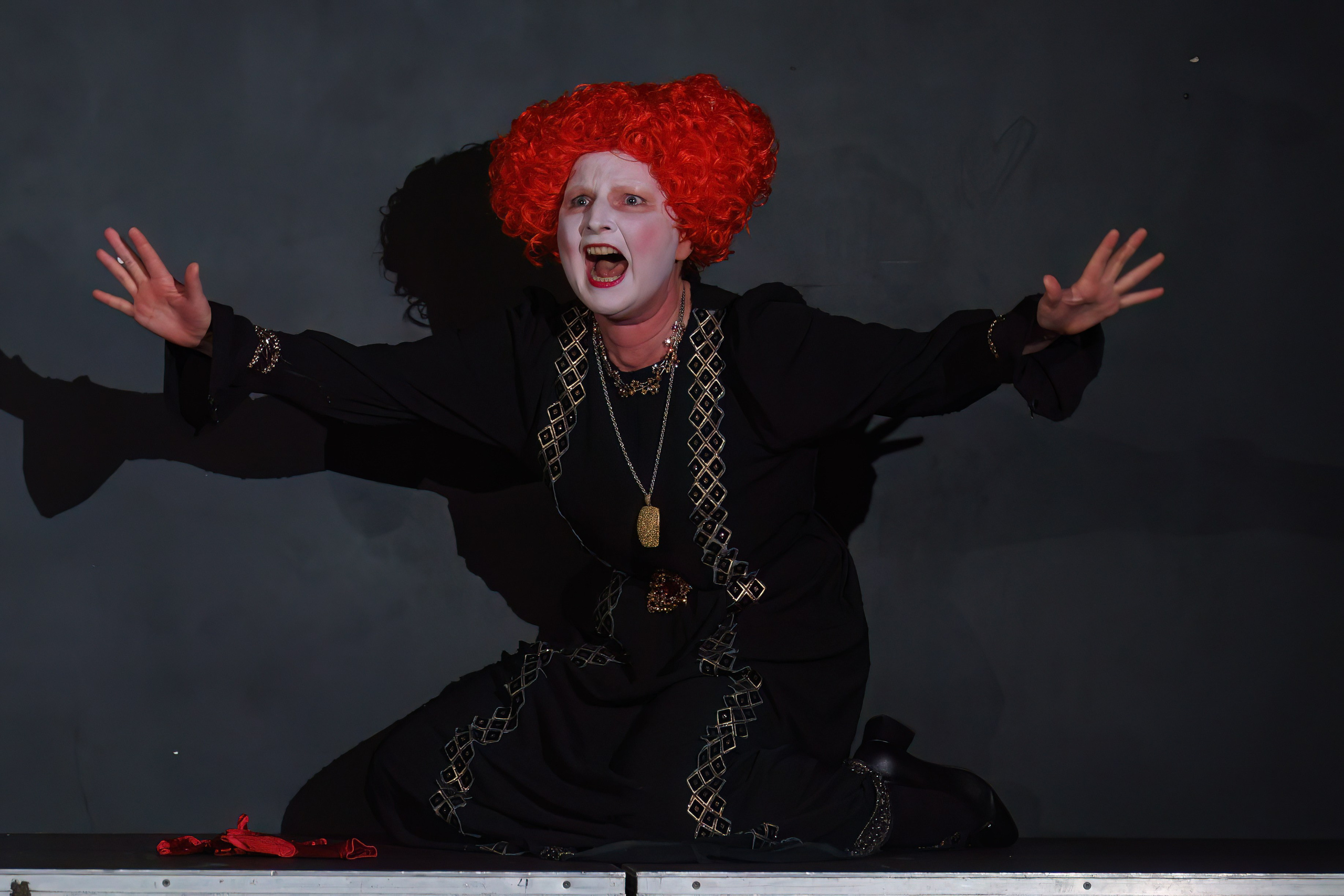 Отрывки из пьес. Продвинутые курсы по обучению актерскому мастерству. Театральная фотография