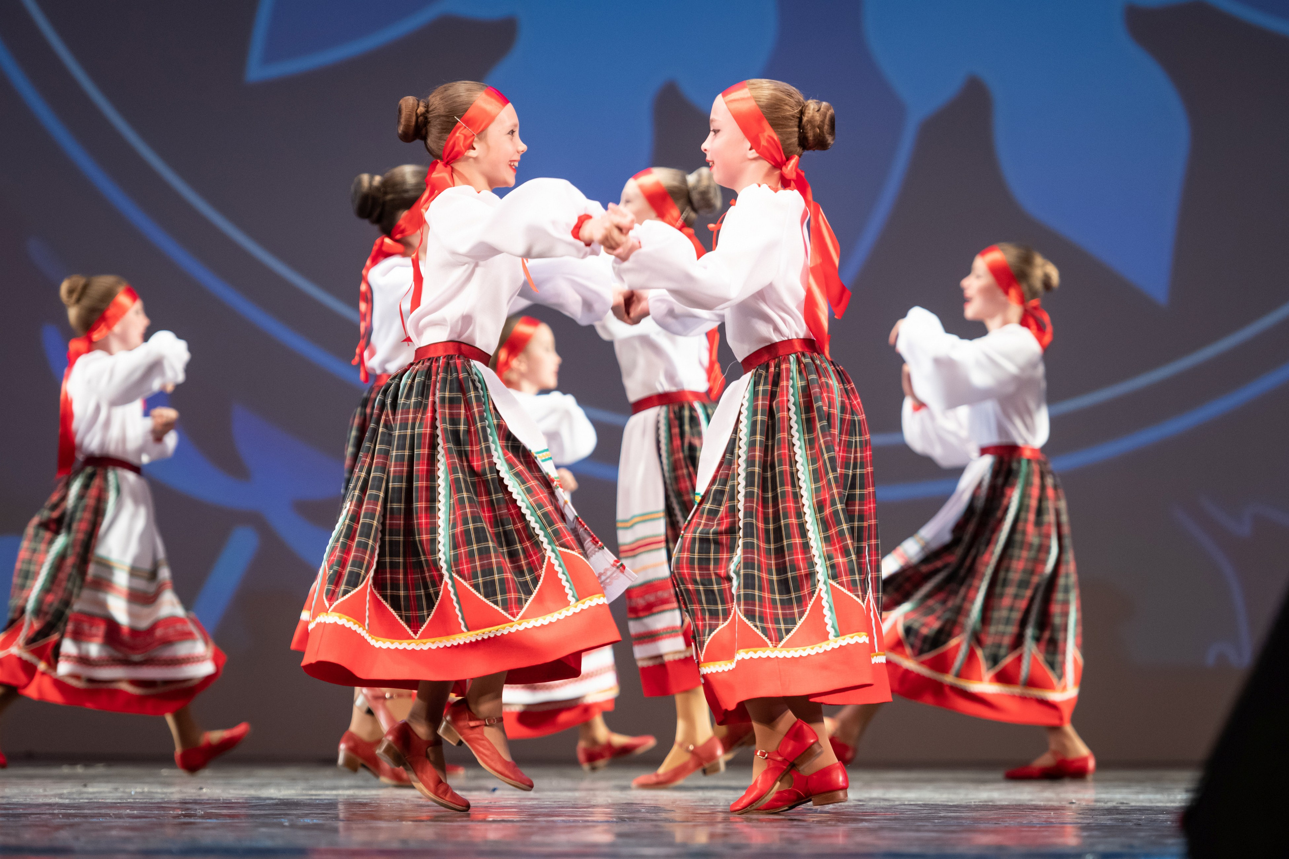 15 сентября, концерт БКЗ. Золотое яблочко