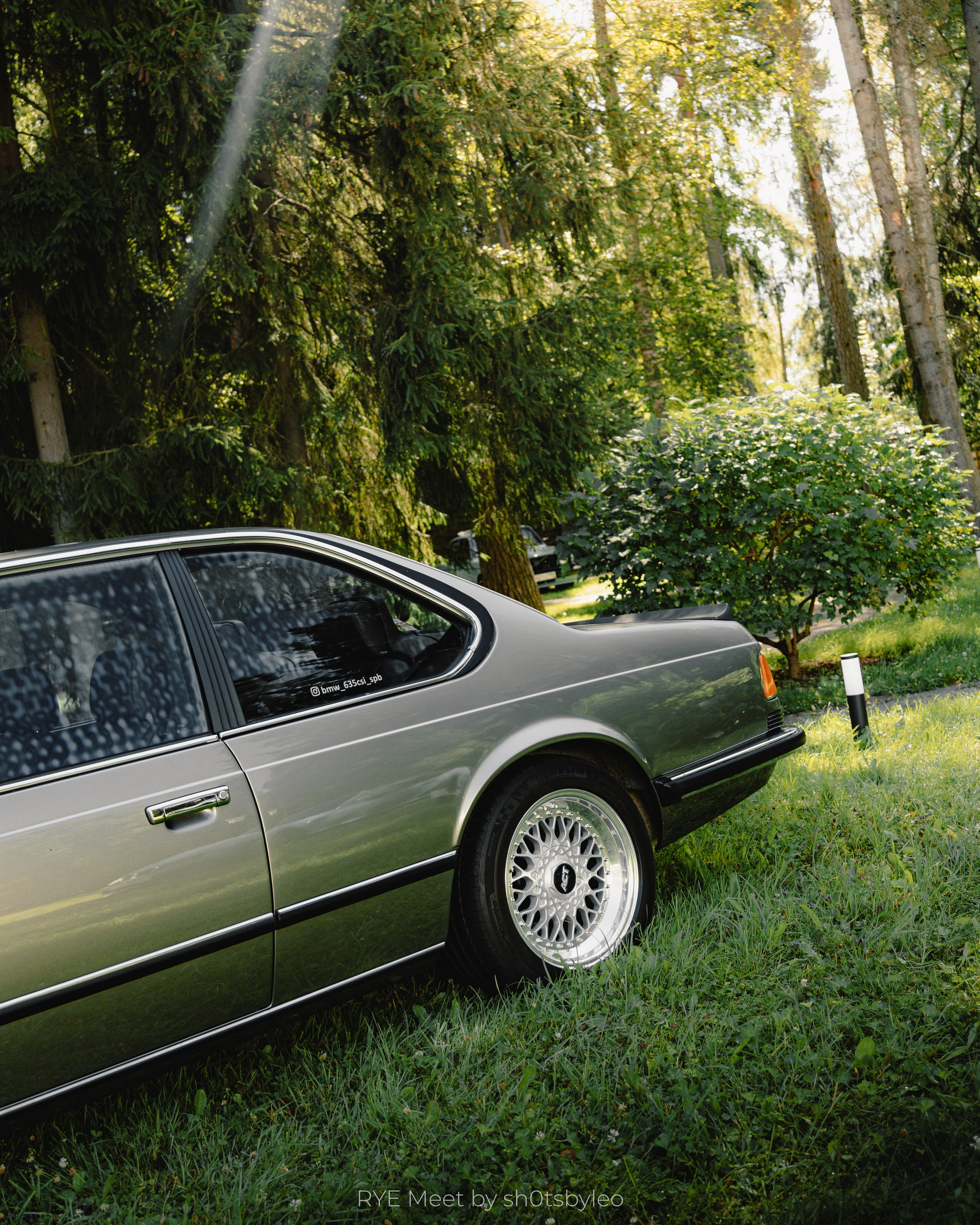 Масштабный летний фестиваль RYE Meet — встреча клуба любителей автомобилей старше 25-лет. Автомобильный фотограф Антон Цырулев