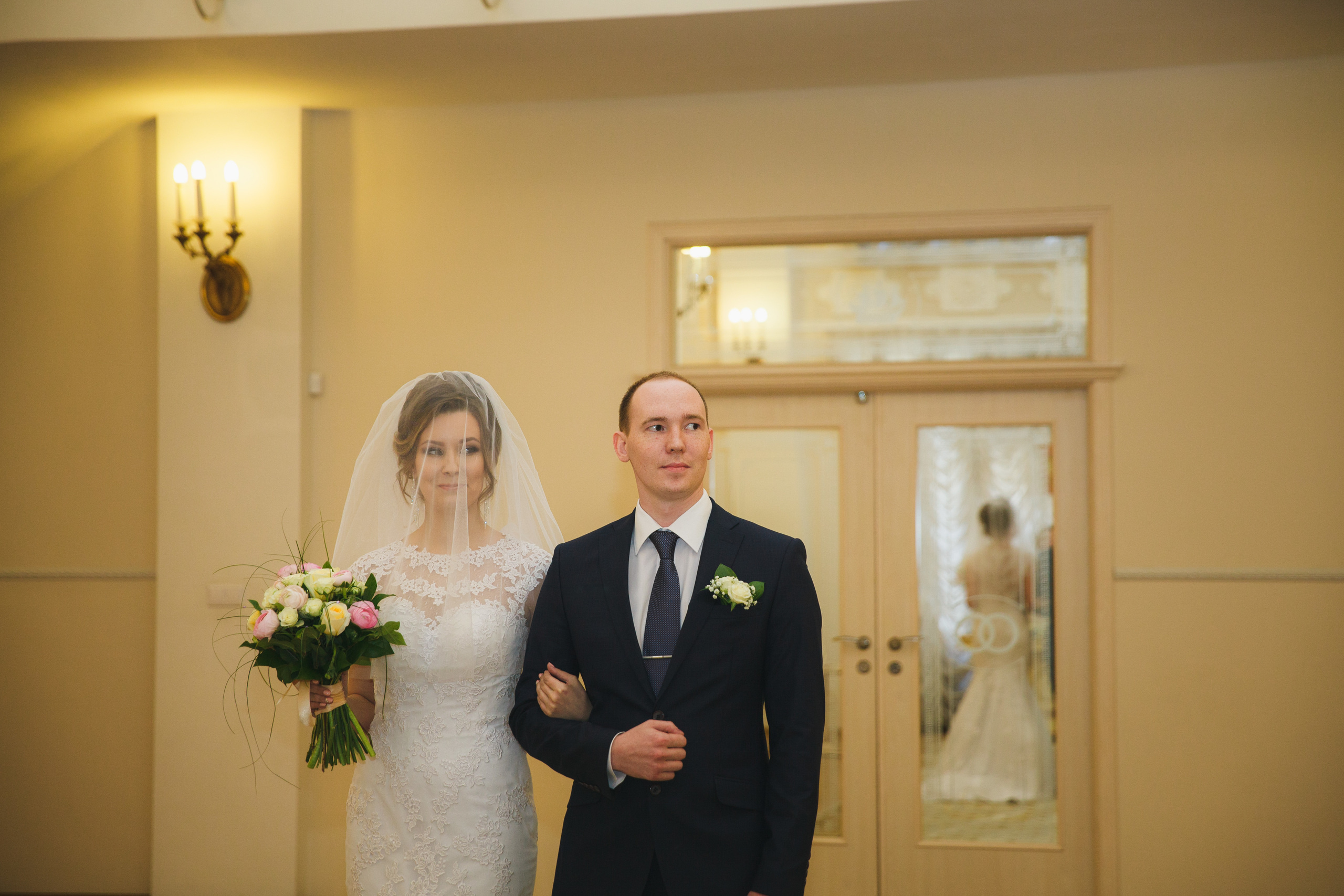 Свадебная фотосъёмка весной в Санкт-Петербурге. Семейный фотограф, свадебный фотограф, женский портрет в Санкт-Петербу