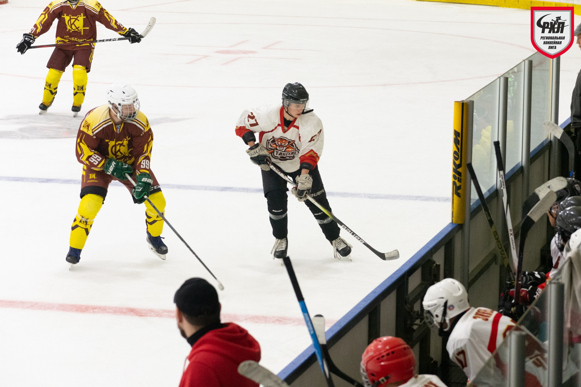 Хоккей. Фотограф Максим Буряк