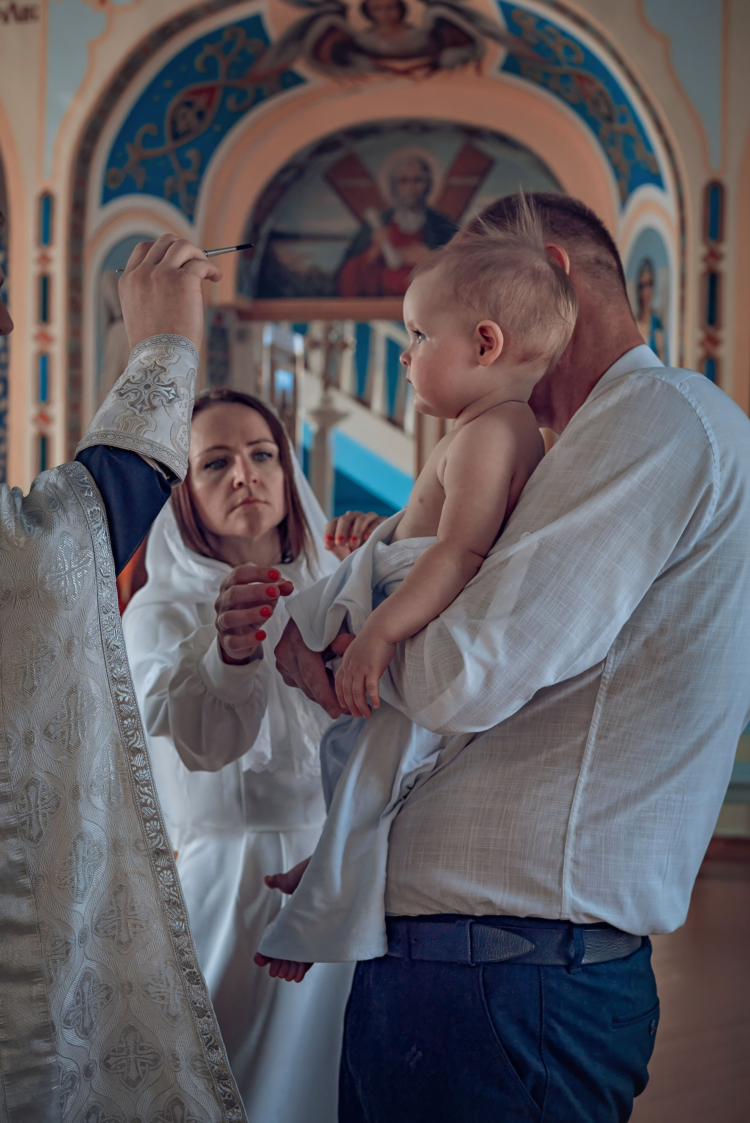 Съемка таинства крещения в Красноярске. Фотографы крещения/венчания  Красноярск Татьяна и Вячеслав Переваловы