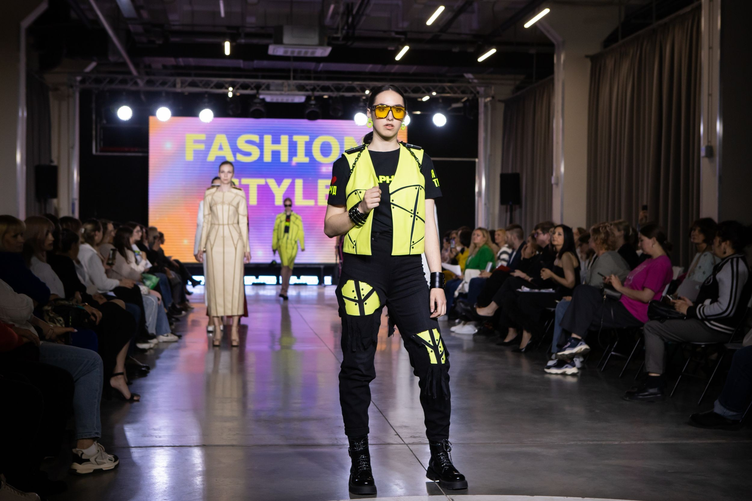 Фестиваль моды и красоты Fashion Style (11 мая 2024). Репортажный фотограф Алексей Пирязев