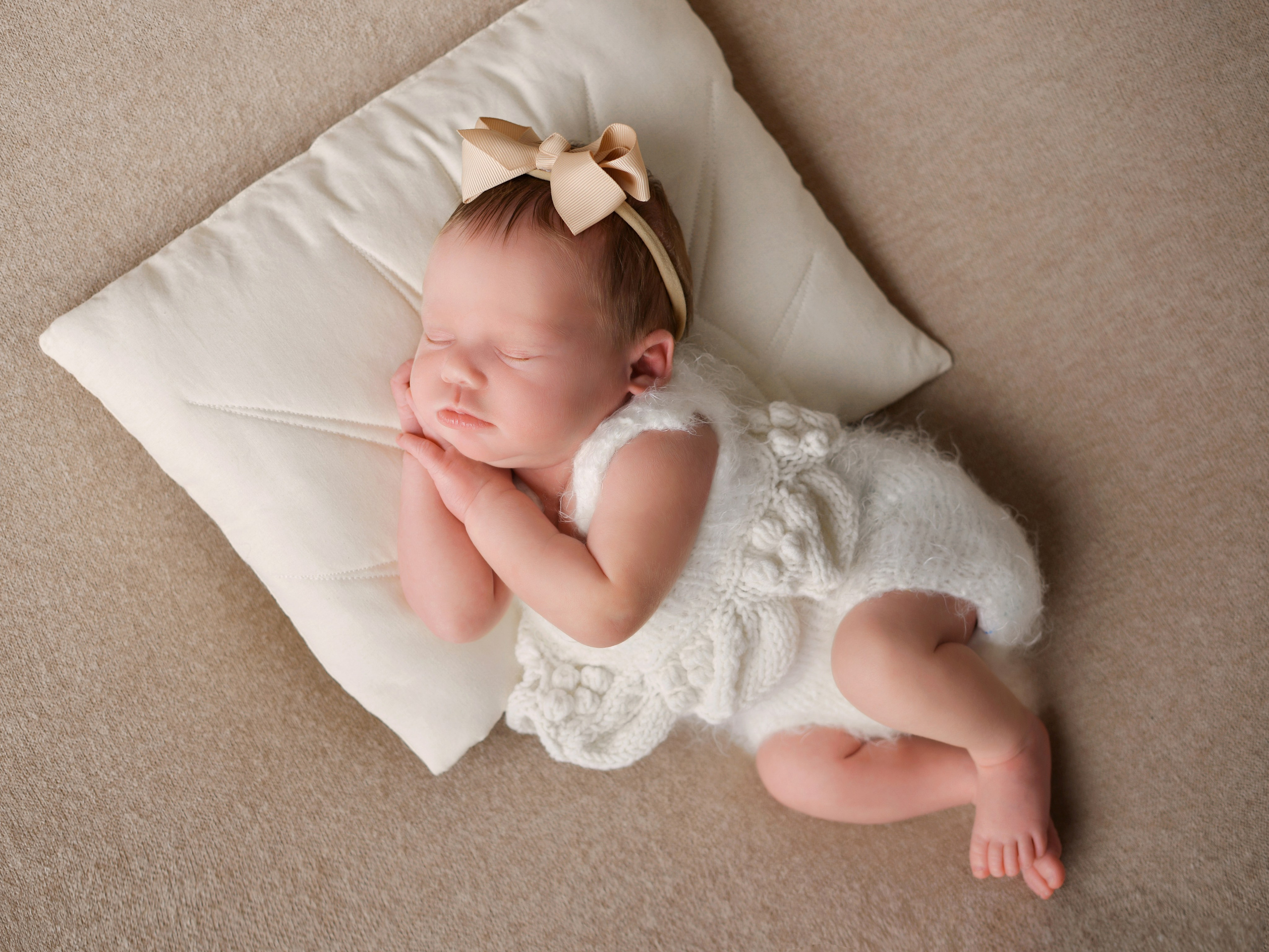 Лайфстайл с элементами ньюборн. Фотограф новорожденных Краснодар Малышенко Надежда