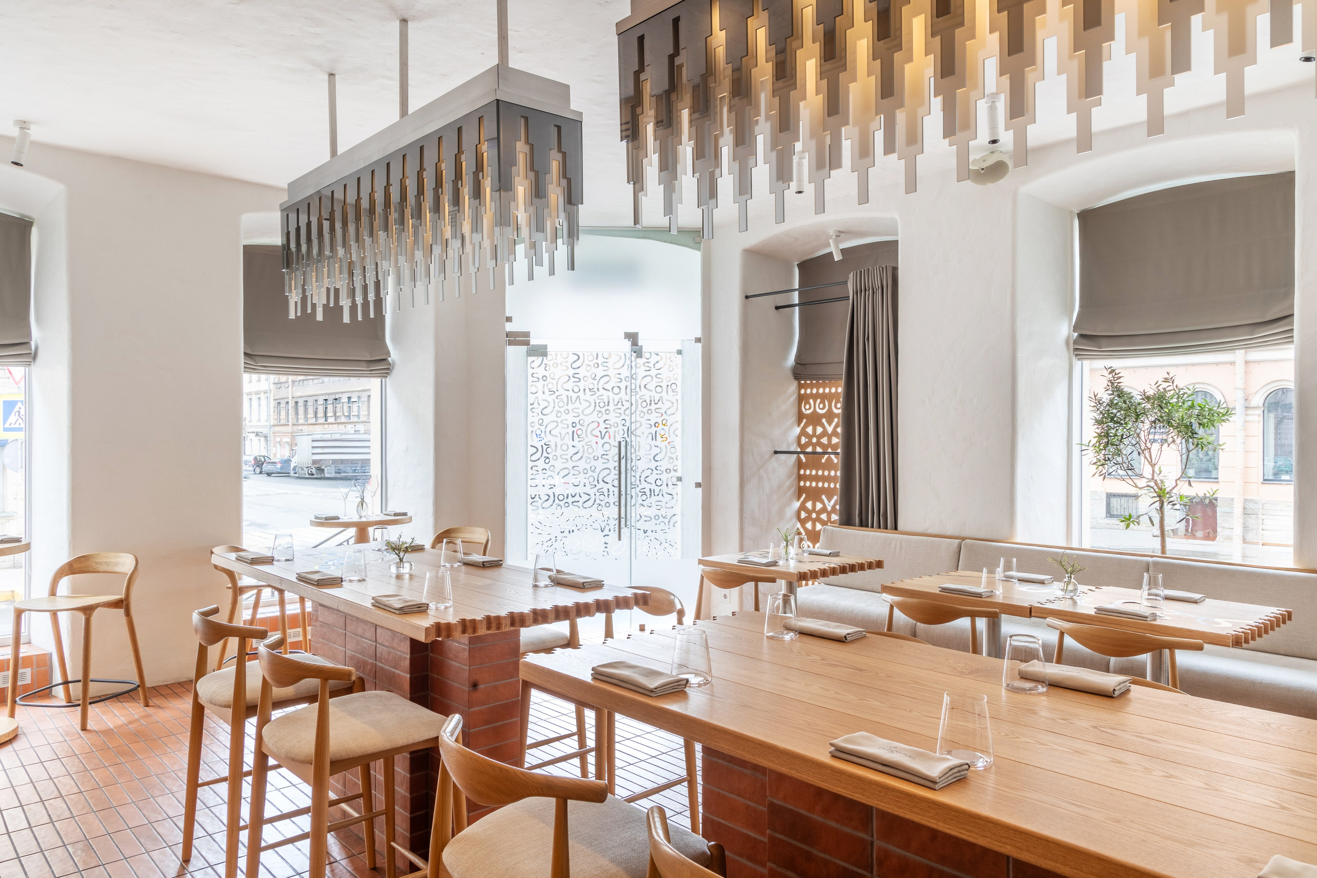 Интерьерная фотосъемка ресторана в Санкт-Петербурге. Интерьерный фотограф в Нижнем Новгороде и Москве Владимир Гудков