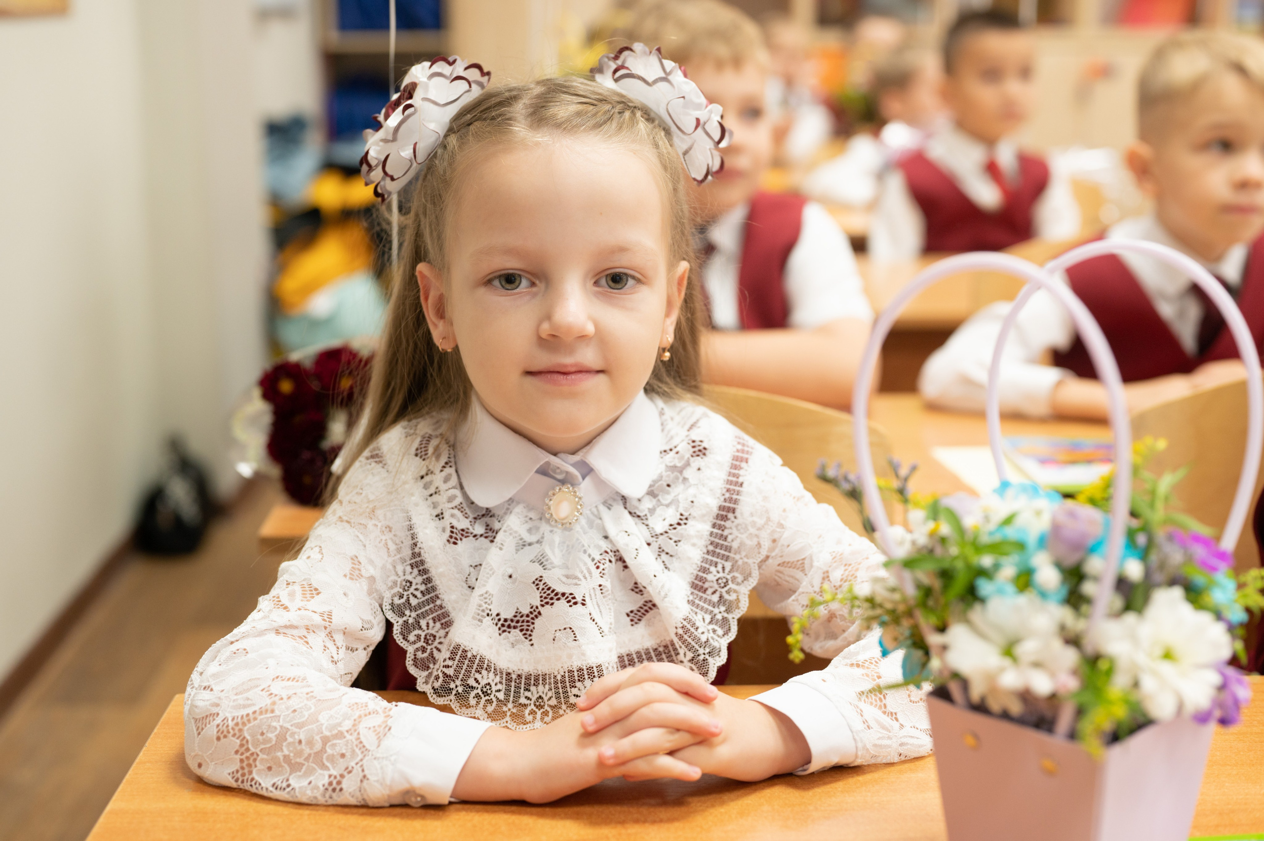 1 сентября 1 К 16 гимназия репортаж, линейка +в классе. Фотограф новорожденных, семейный детский в Тюмени Татьяна Морозова