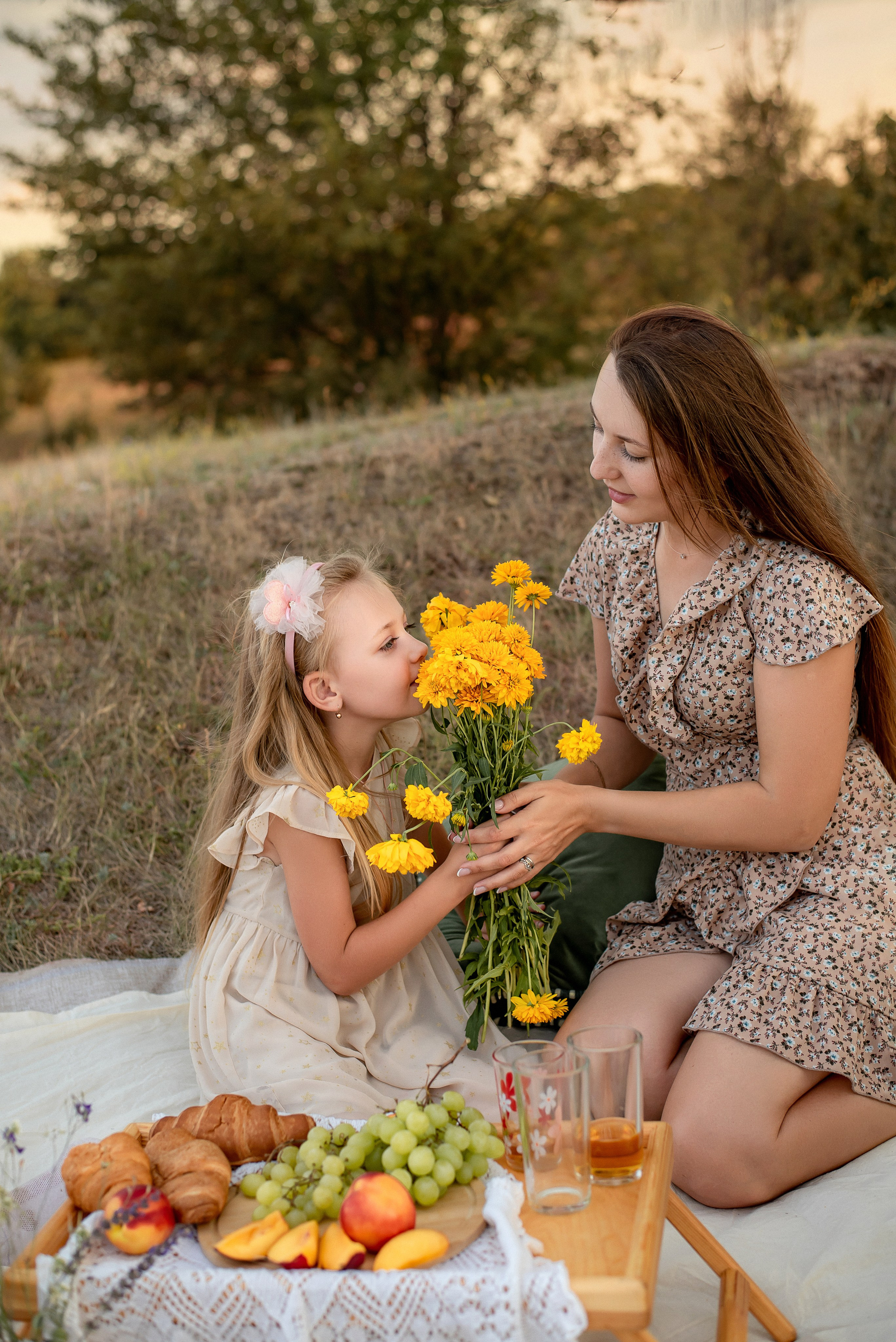 Семейная съемка на поляне 07.2024. Семейный и детский фотограф Наталья Горда