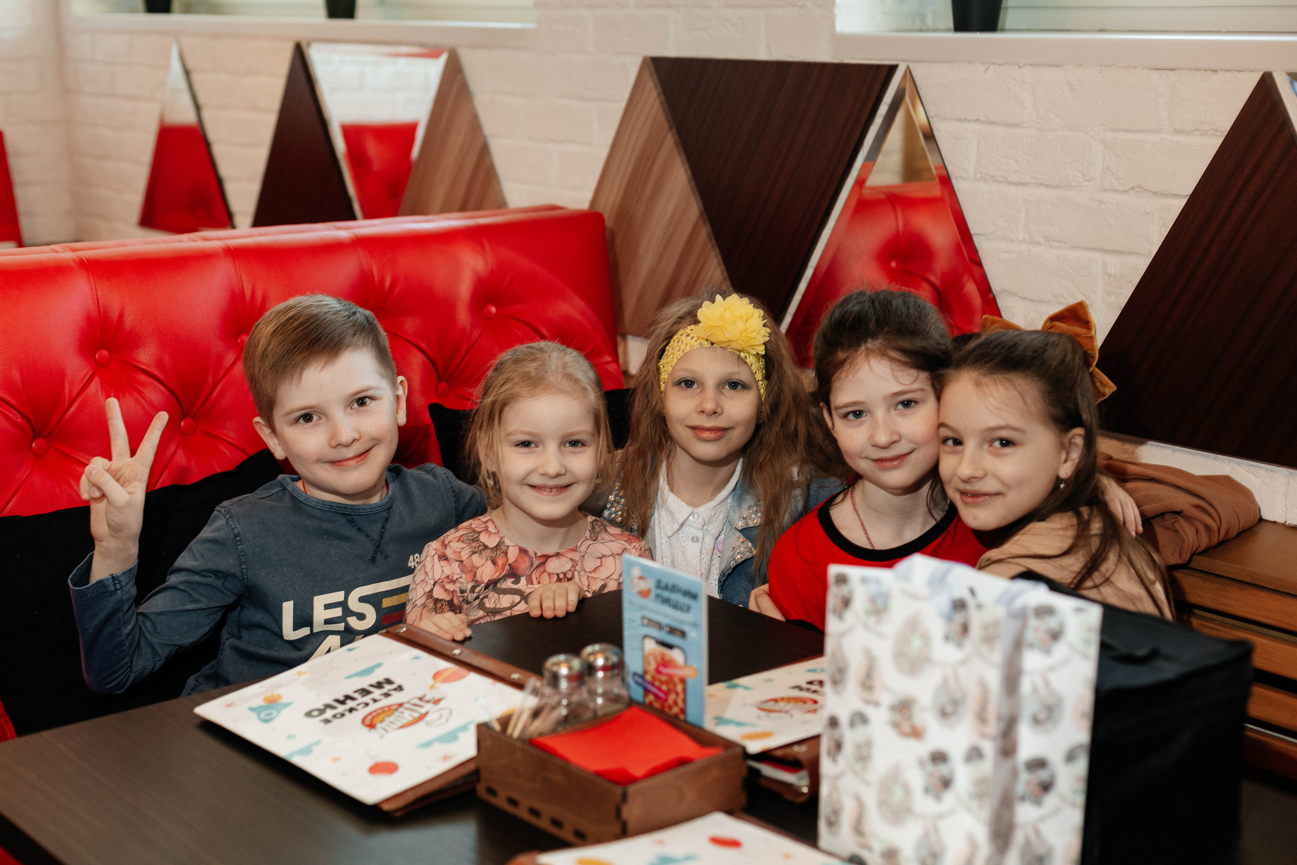 Репортажные съемки (дни рождения, закрытые мероприятия). Фотограф в Санкт-Петербурге Лукшина Оксана