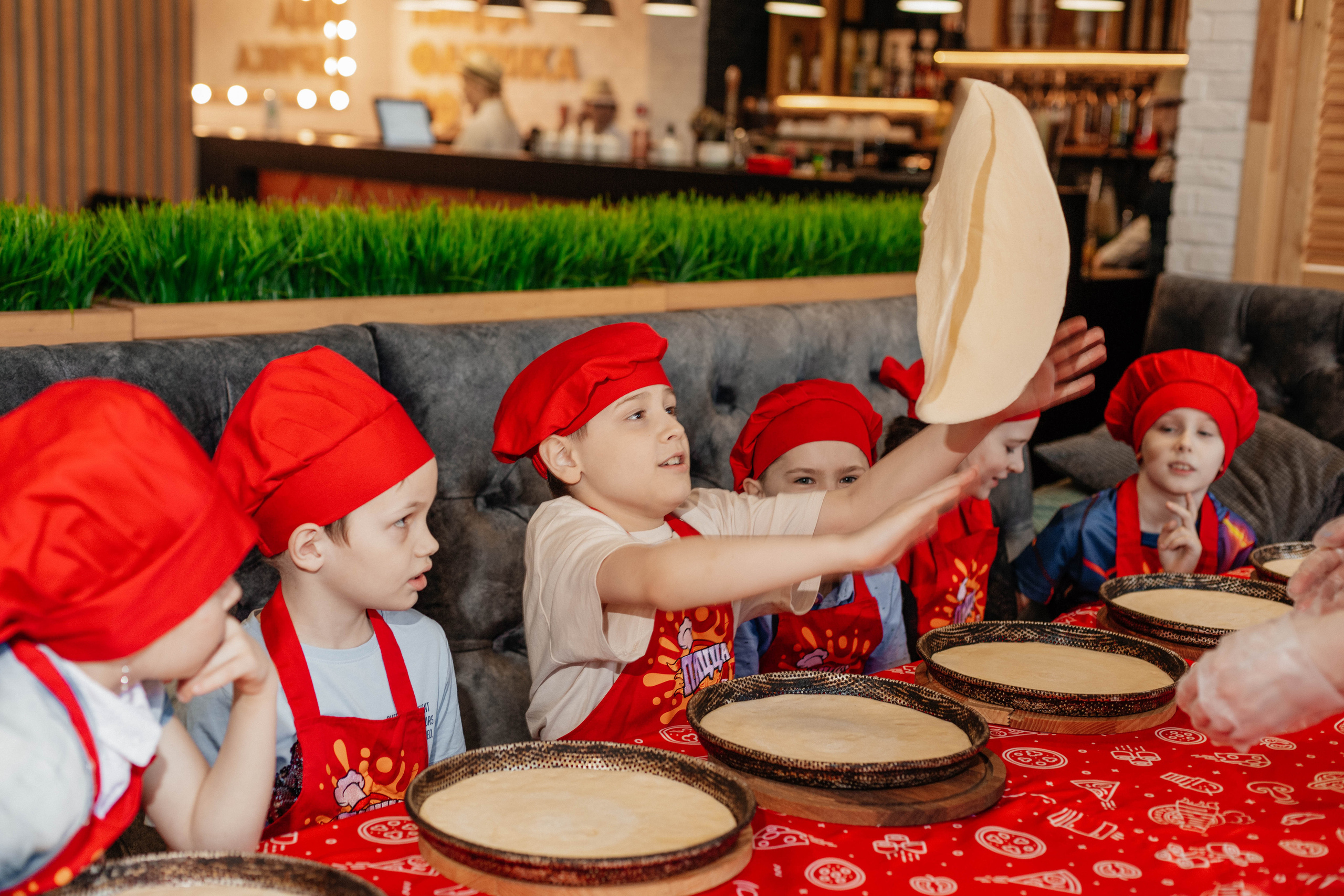 Репортажные съемки (дни рождения, закрытые мероприятия). Фотограф в Санкт-Петербурге Лукшина Оксана