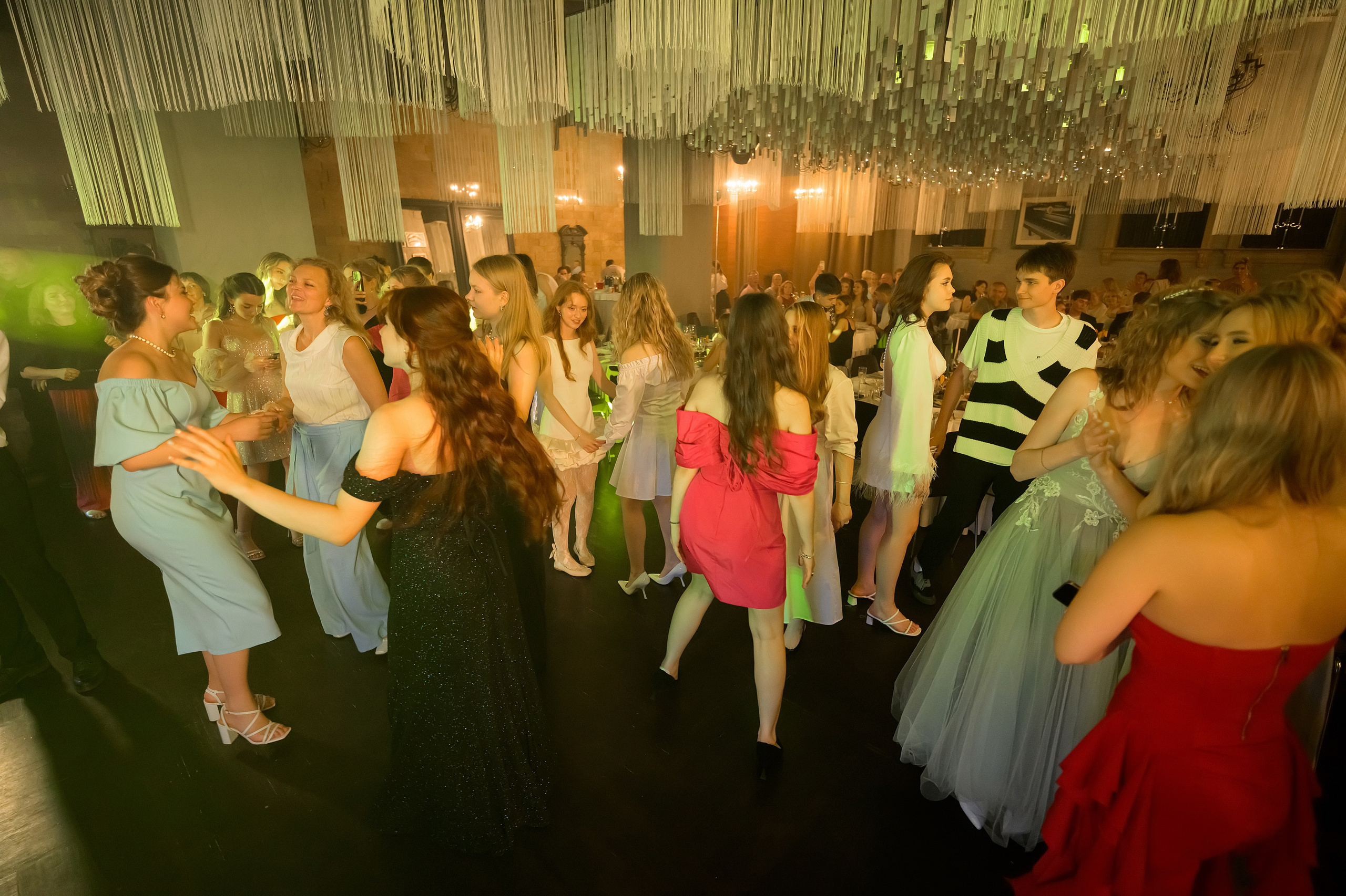 Выпускной 10 гимназия 2025