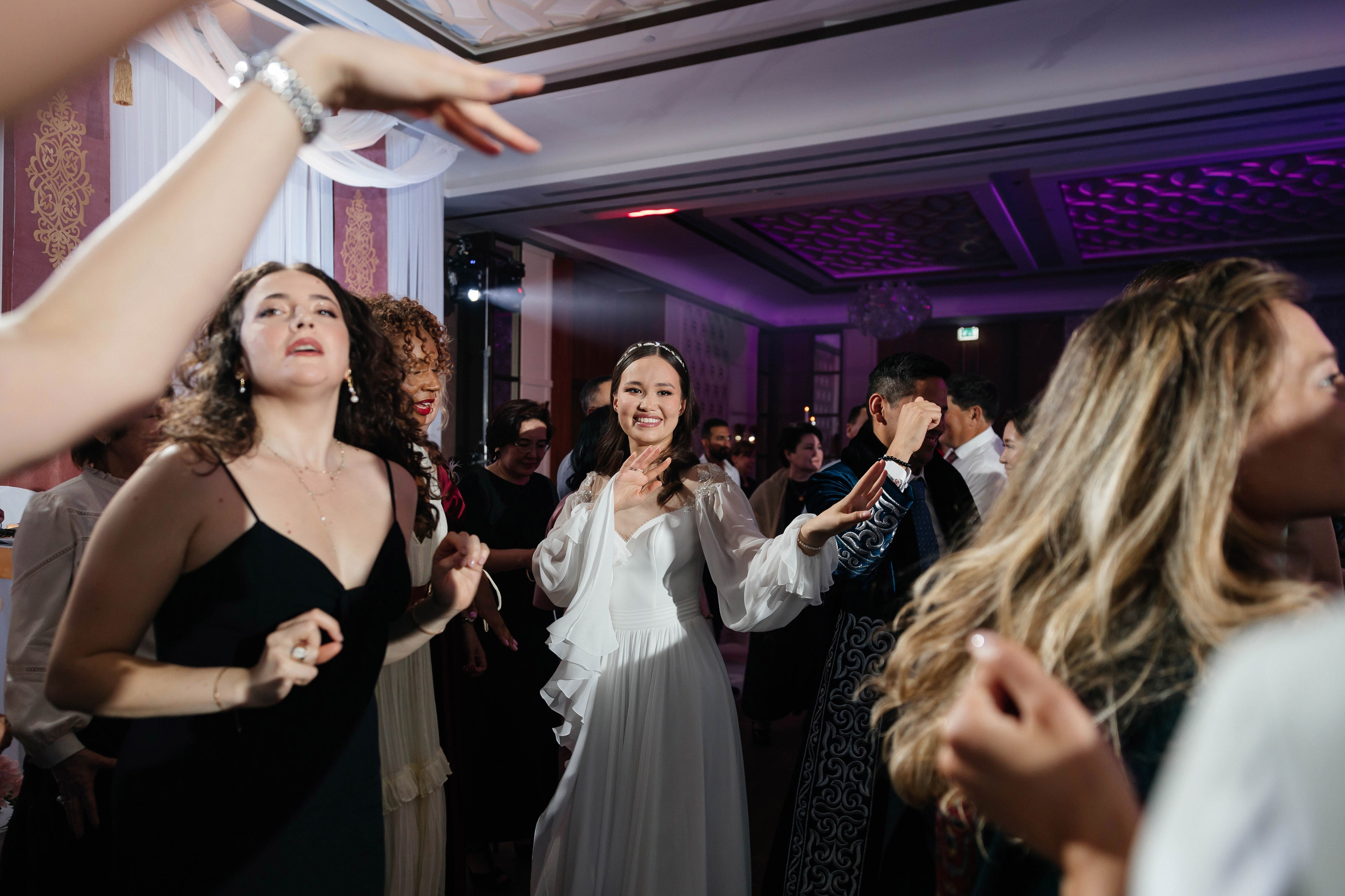 Alina Uzatu. Профессиональный фотограф в городе Астана/Алматы Даурен Сембаев